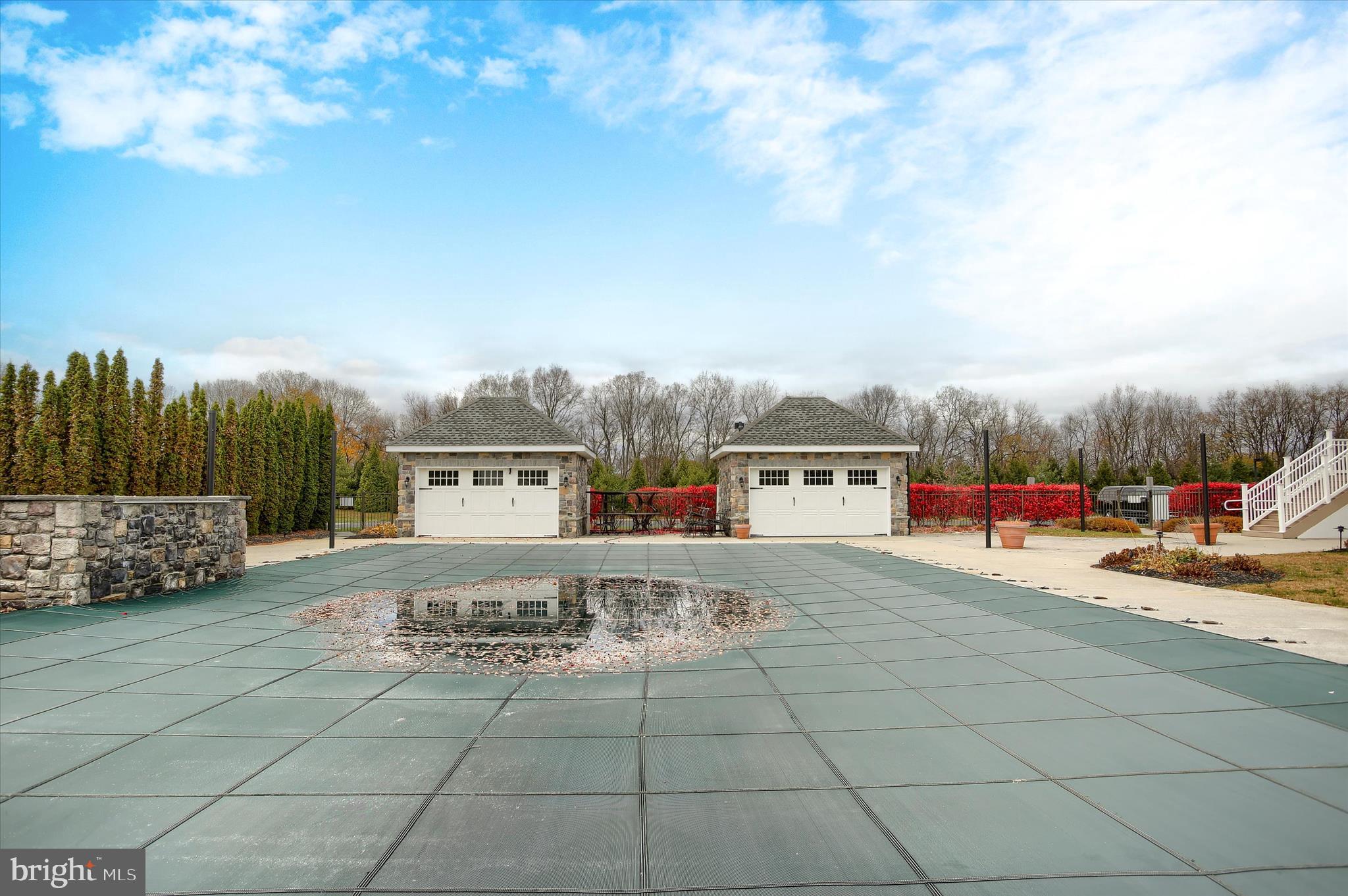 TRADITIONS OF AMERICA AT SILVER SPRING - Residential