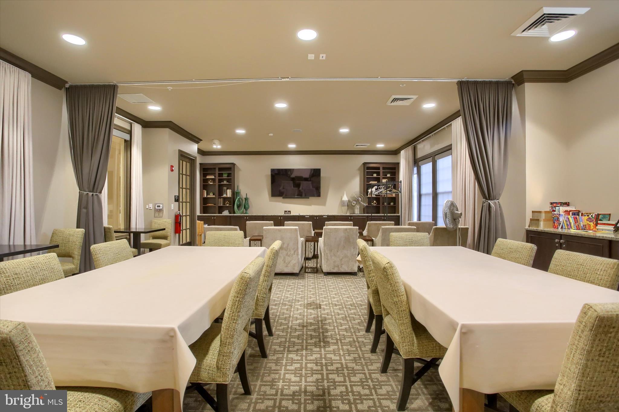 TRADITIONS OF AMERICA AT SILVER SPRING - Residential