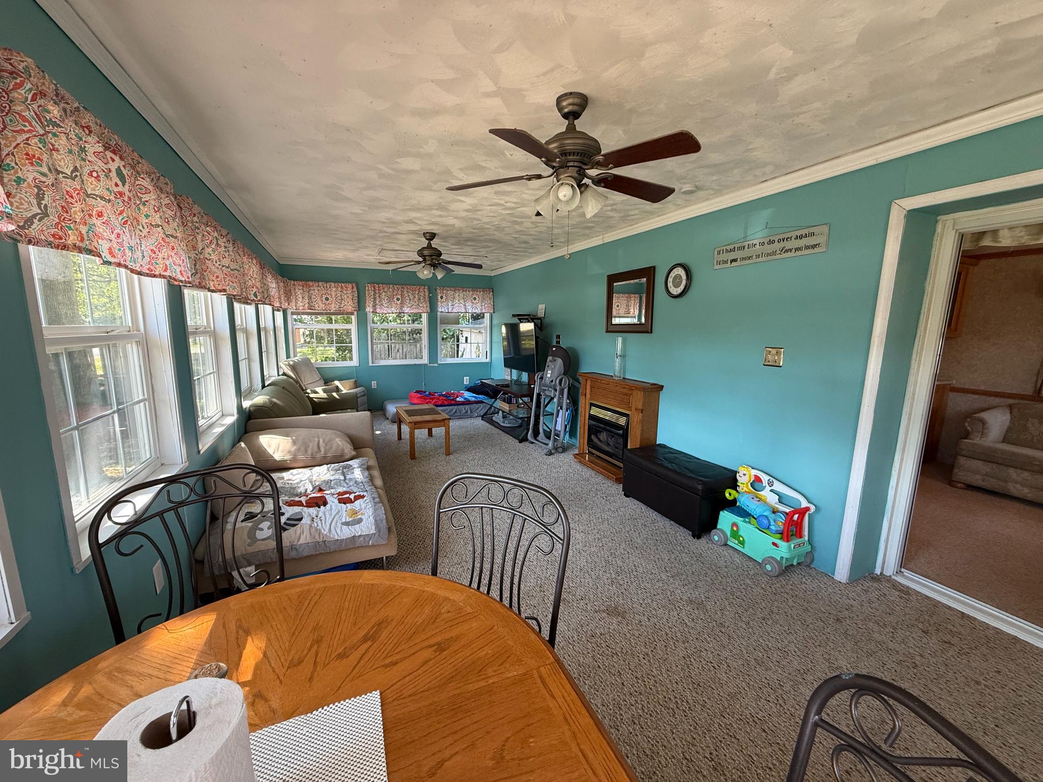 INDIAN ACRES - Residential