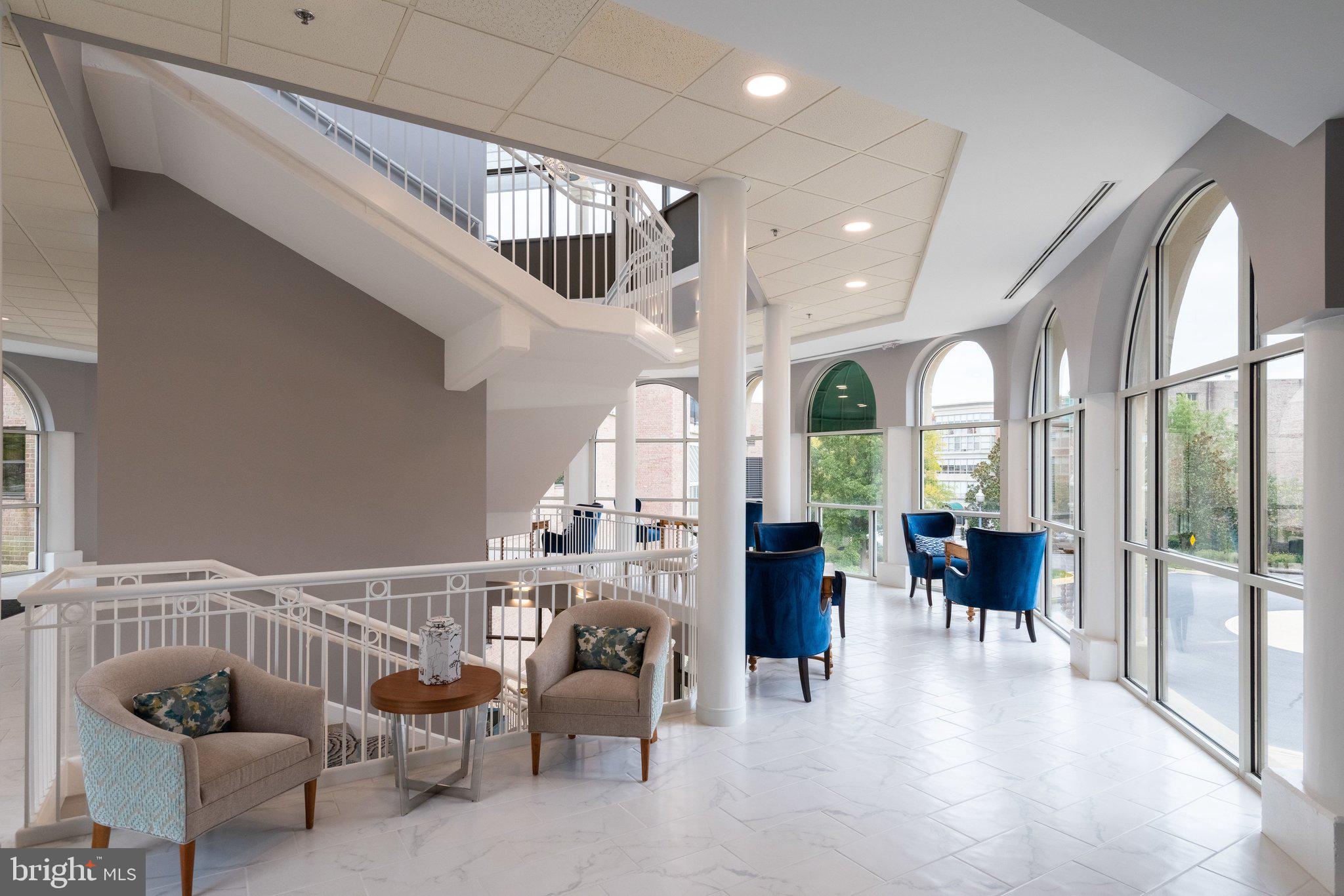 LANSDOWNE WOODS - Residential Lease