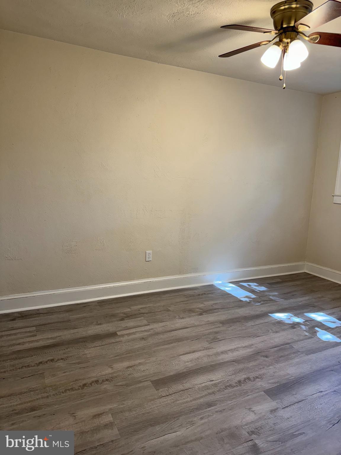 MAYFIELD - Residential Lease