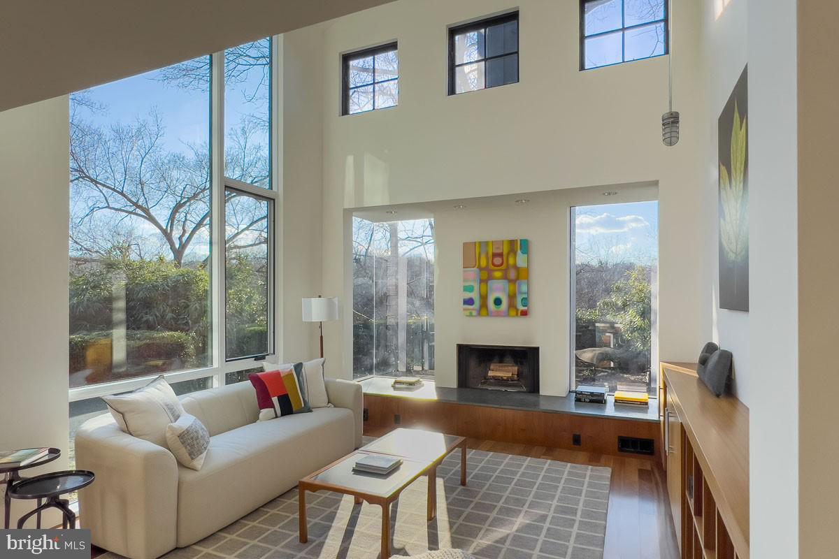 BROOKMONT - Residential