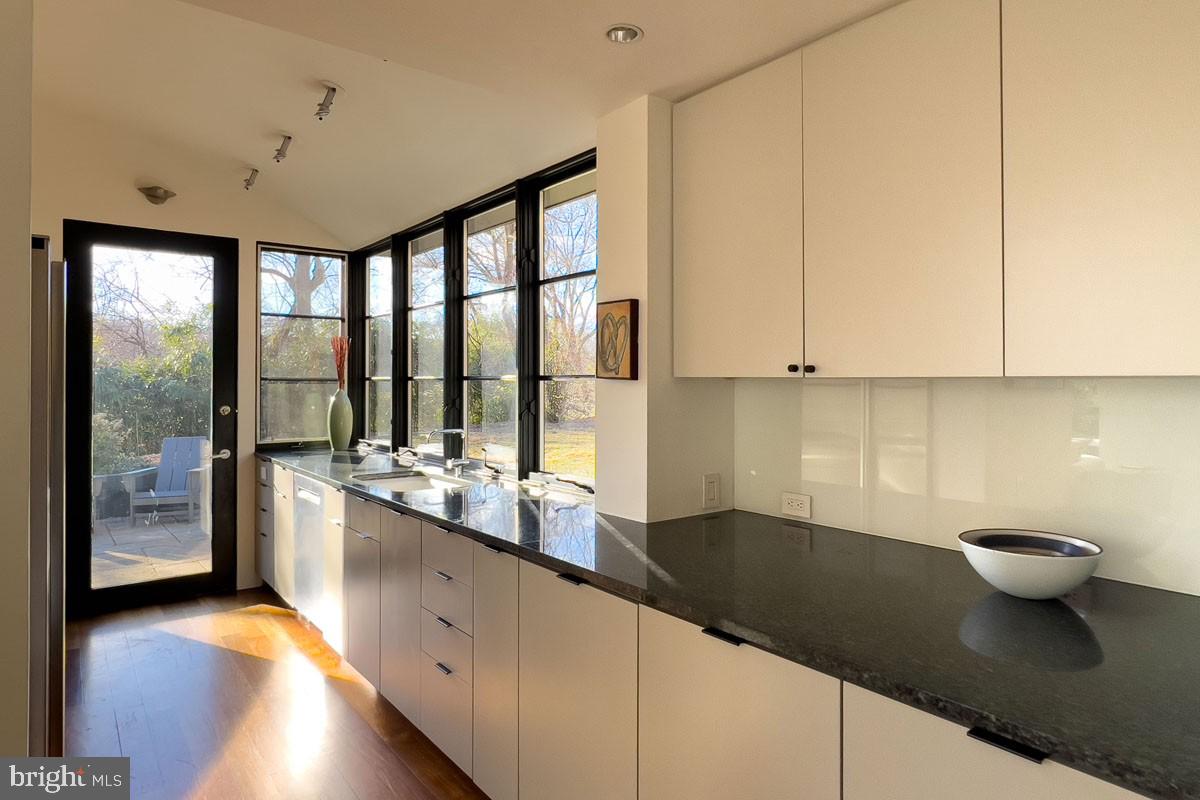 BROOKMONT - Residential