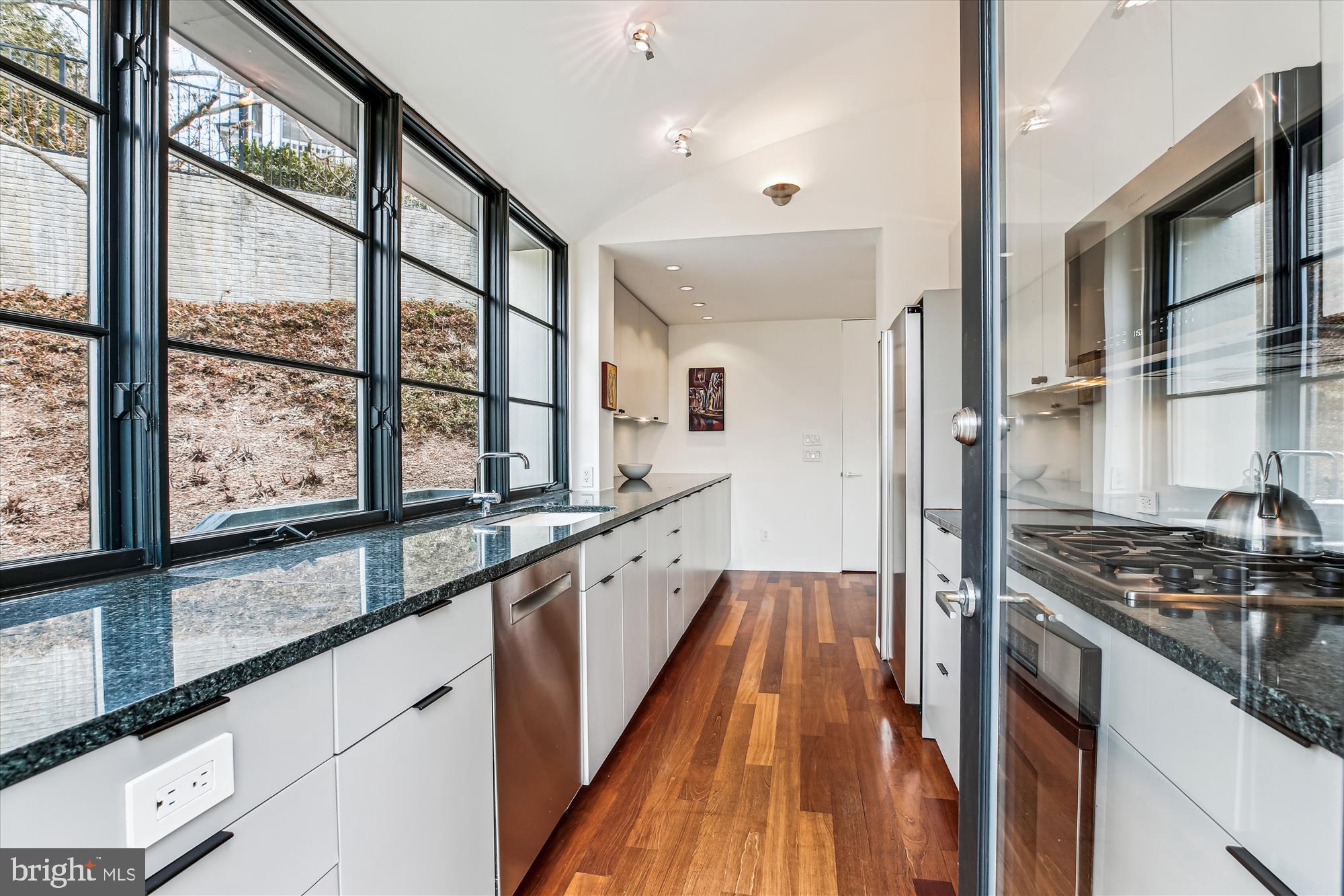 BROOKMONT - Residential