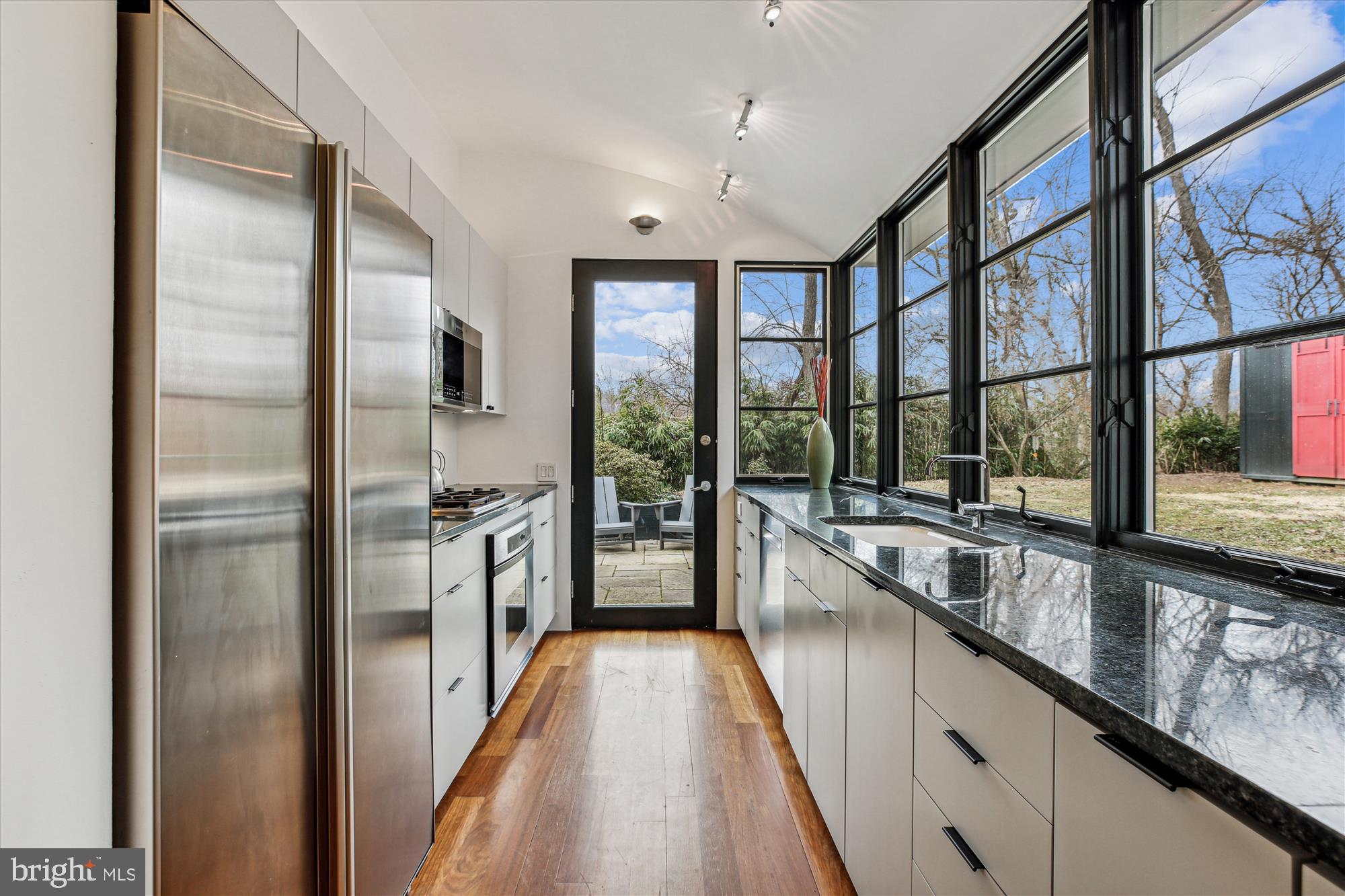 BROOKMONT - Residential