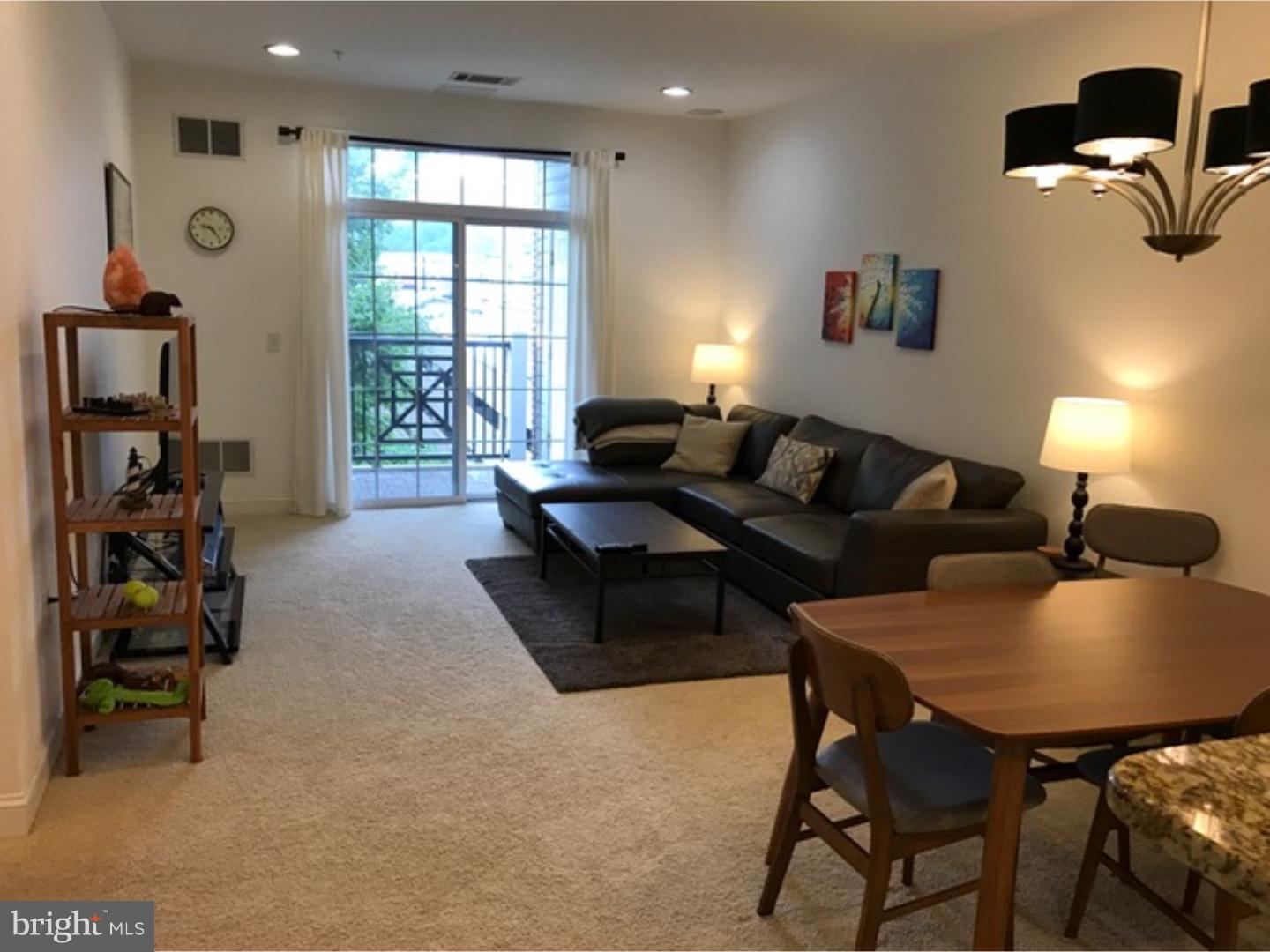 THE GRANDE AT RIVERVIEW - Residential Lease