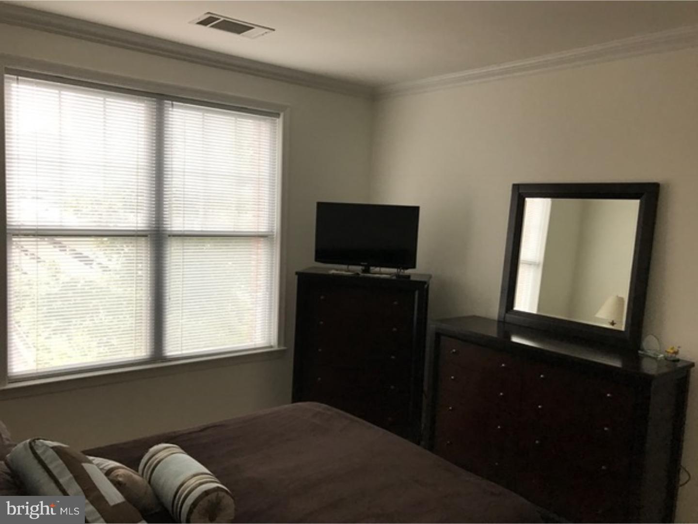 THE GRANDE AT RIVERVIEW - Residential Lease