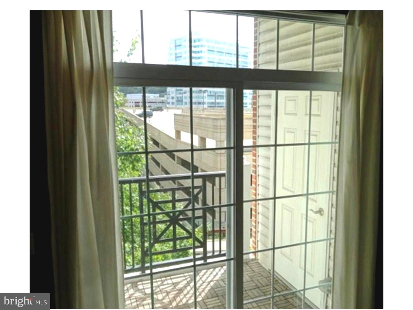 THE GRANDE AT RIVERVIEW - Residential Lease