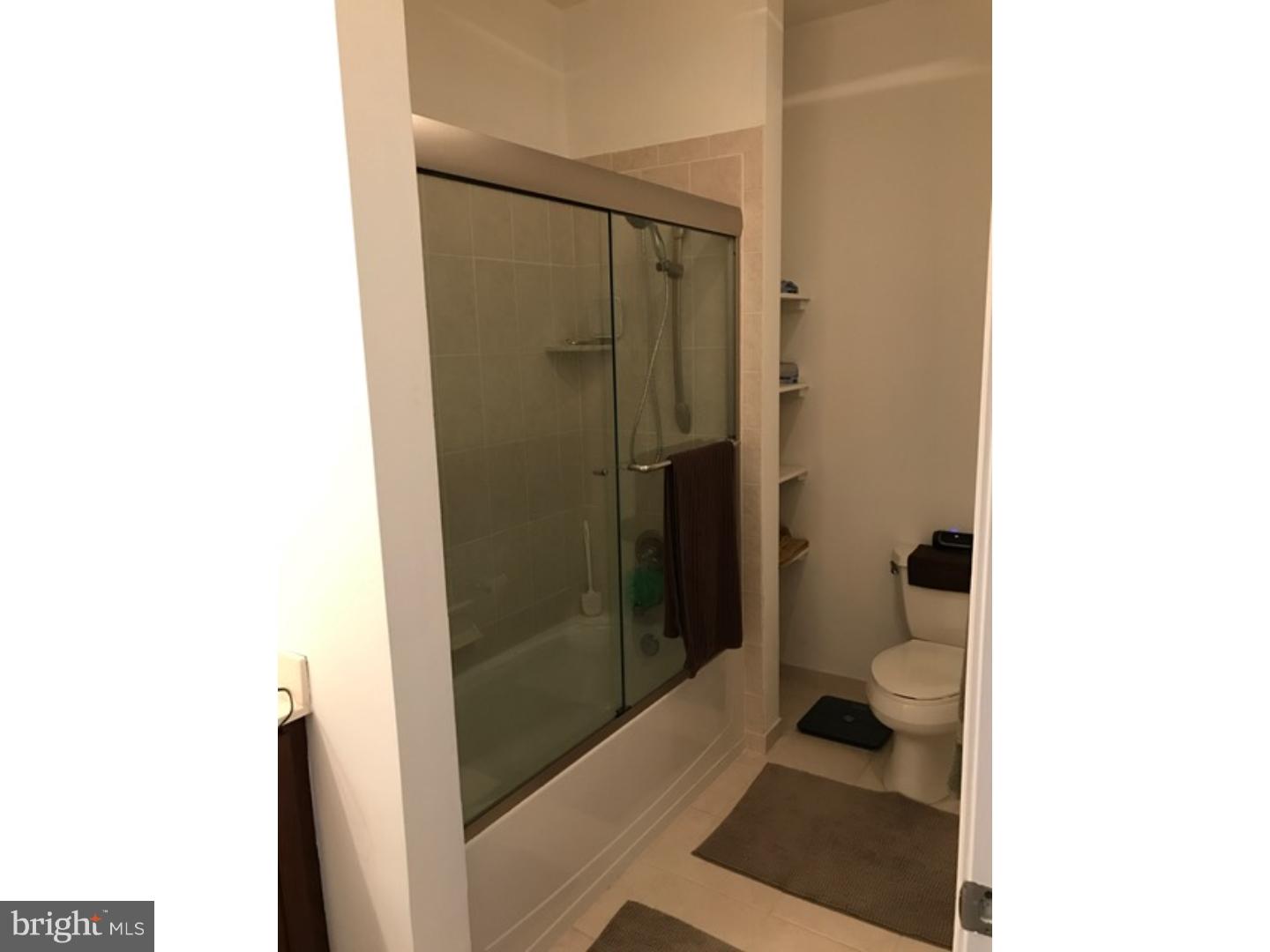 THE GRANDE AT RIVERVIEW - Residential Lease