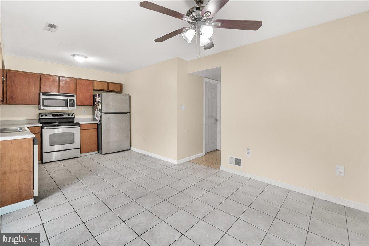 SENECA PARK - Residential