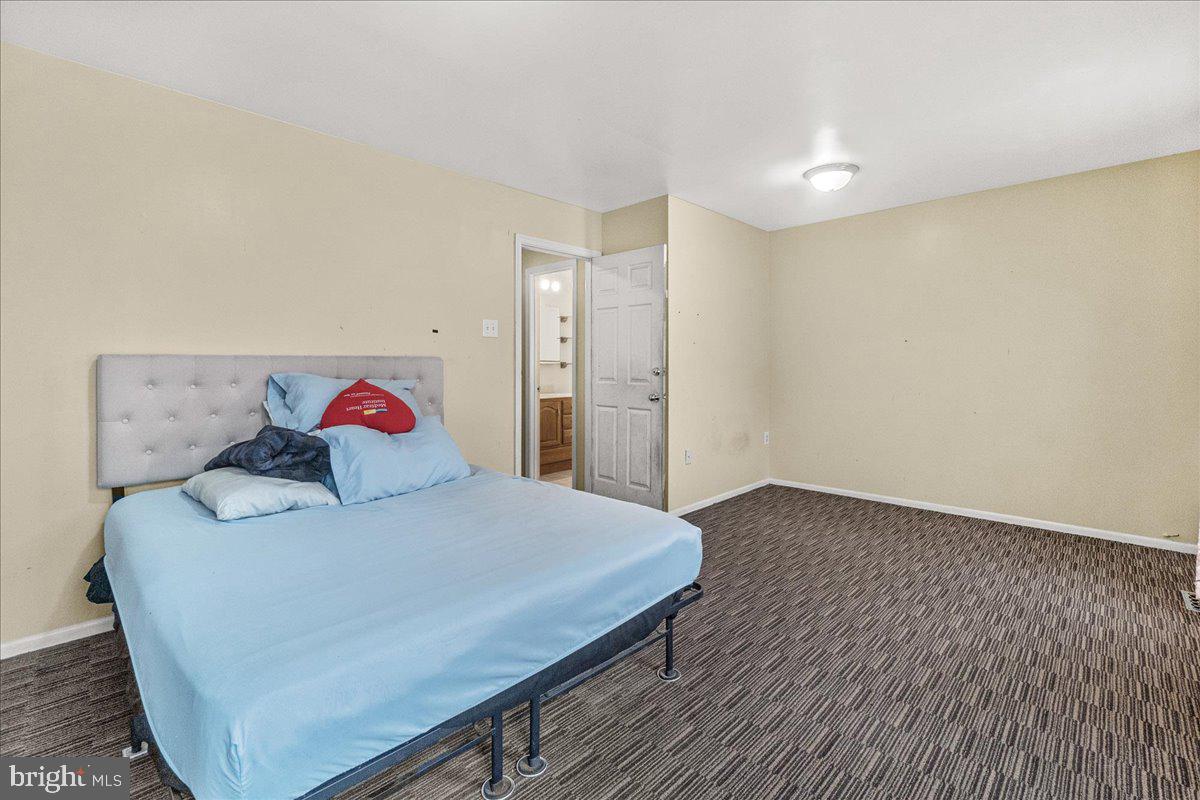 SENECA PARK - Residential