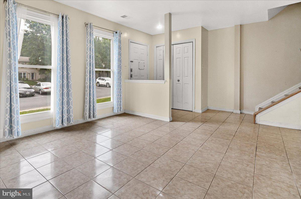 SENECA PARK - Residential