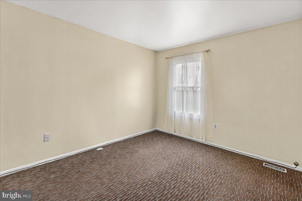 SENECA PARK - Residential