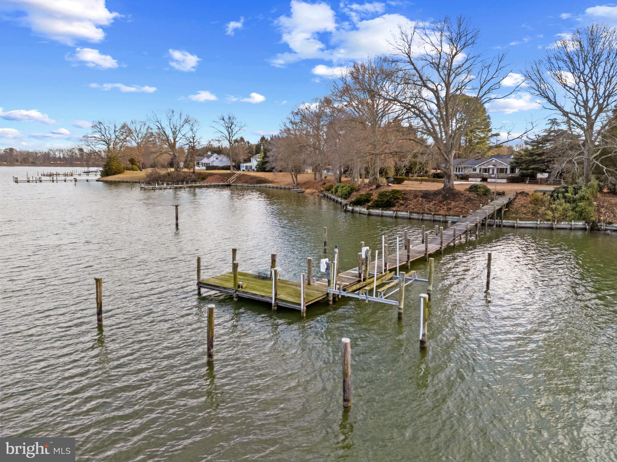 GOVERNOR GRASON MANOR - Residential