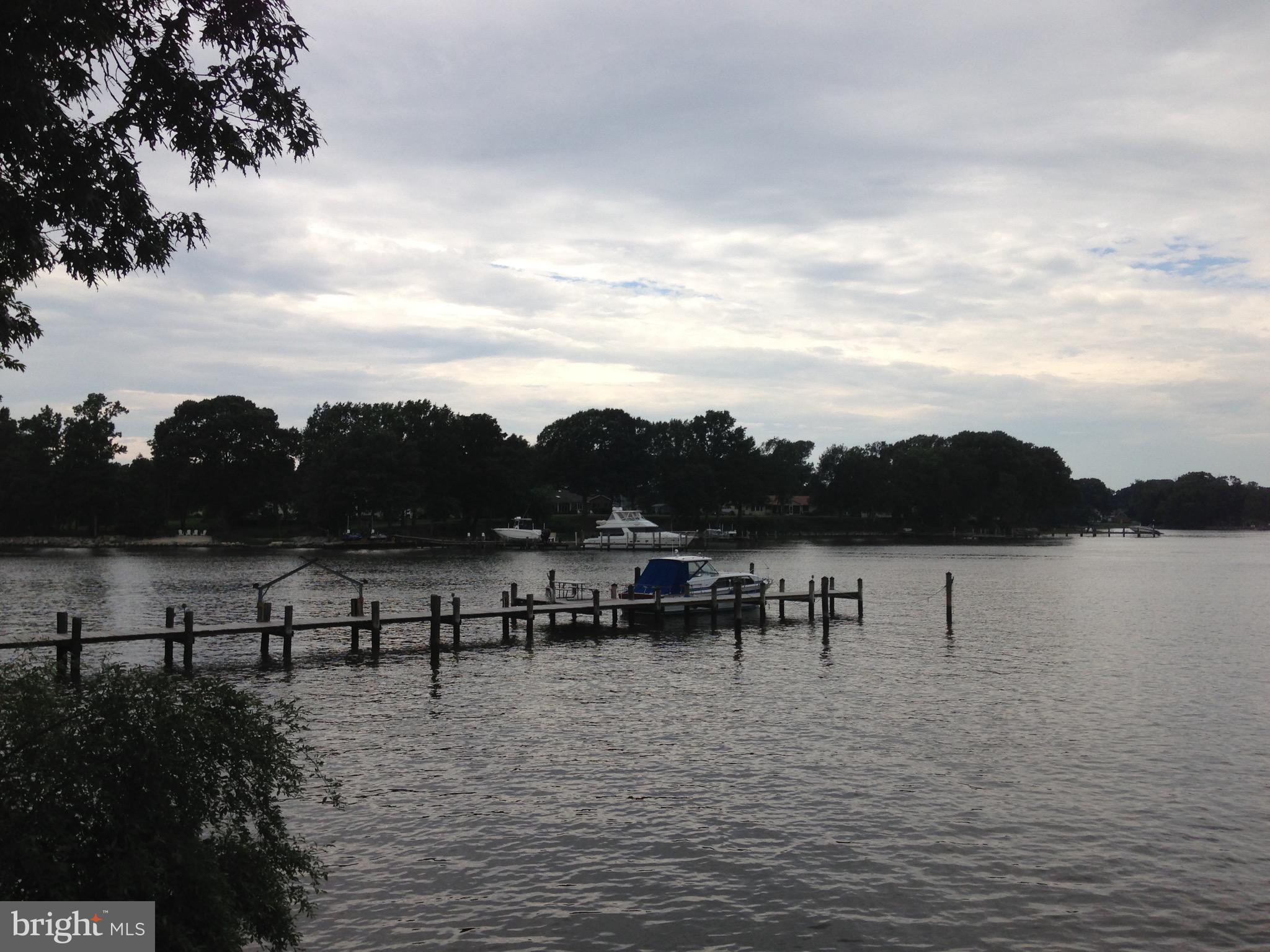 GOVERNOR GRASON MANOR - Residential