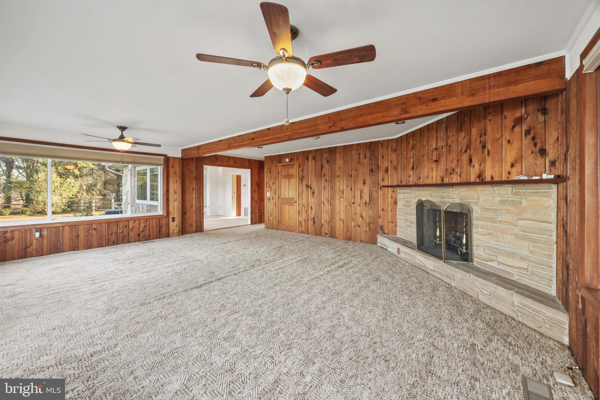 GOVERNOR GRASON MANOR - Residential