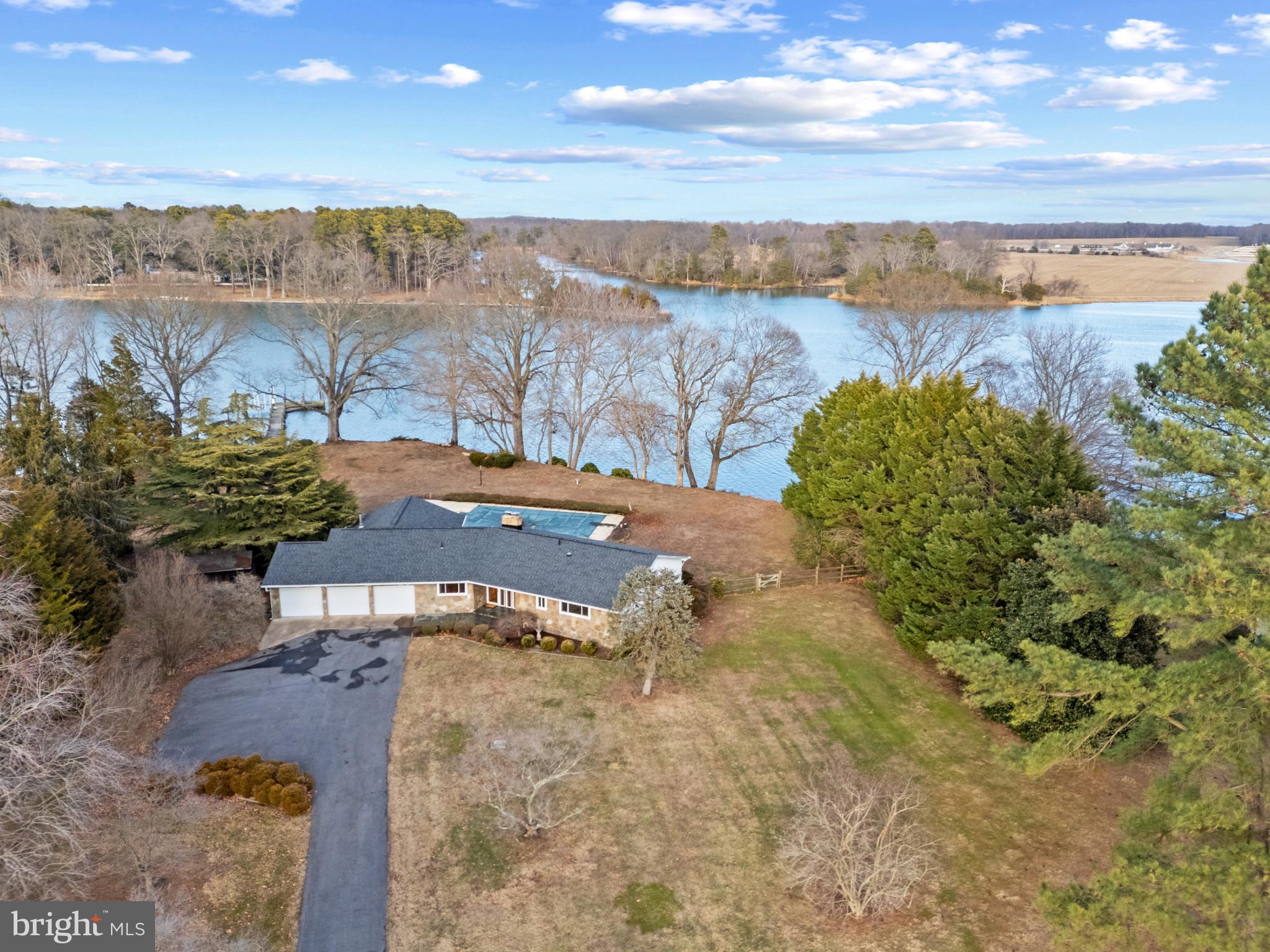 GOVERNOR GRASON MANOR - Residential