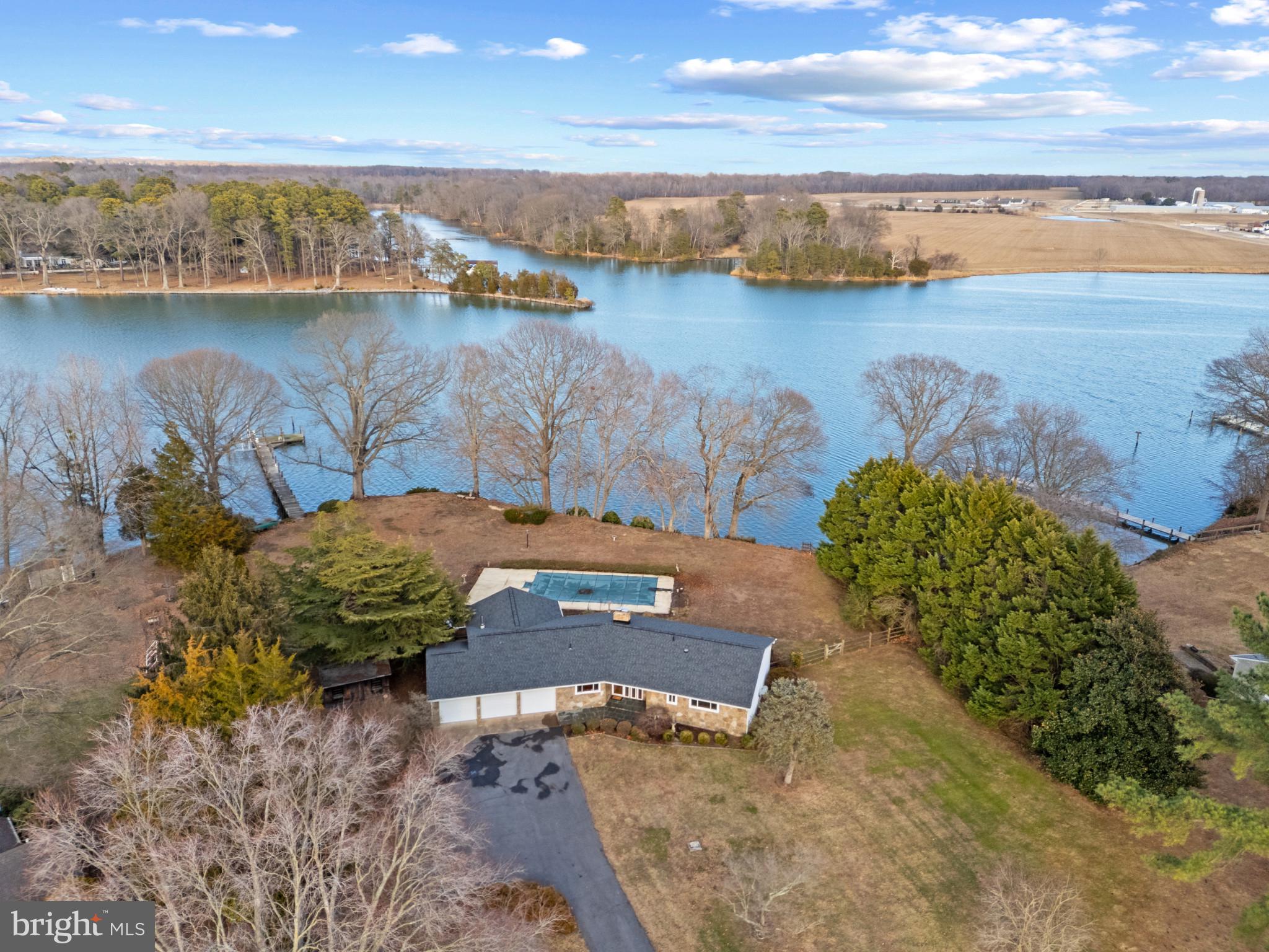 GOVERNOR GRASON MANOR - Residential