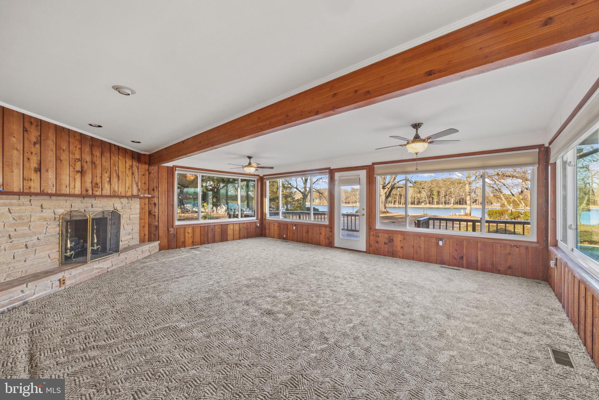 GOVERNOR GRASON MANOR - Residential