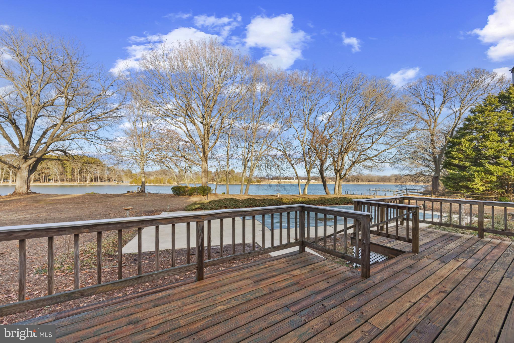 GOVERNOR GRASON MANOR - Residential