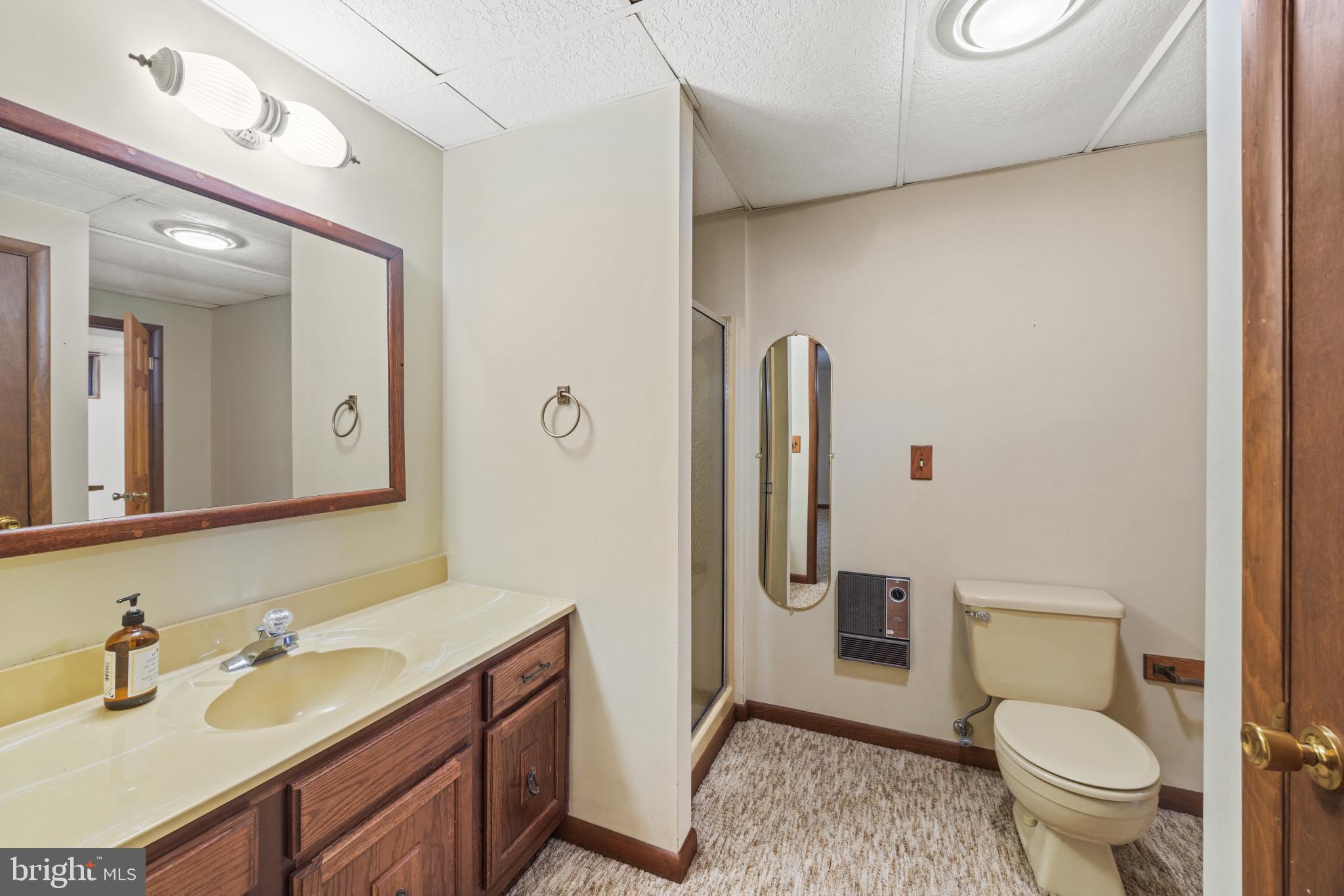 GOVERNOR GRASON MANOR - Residential