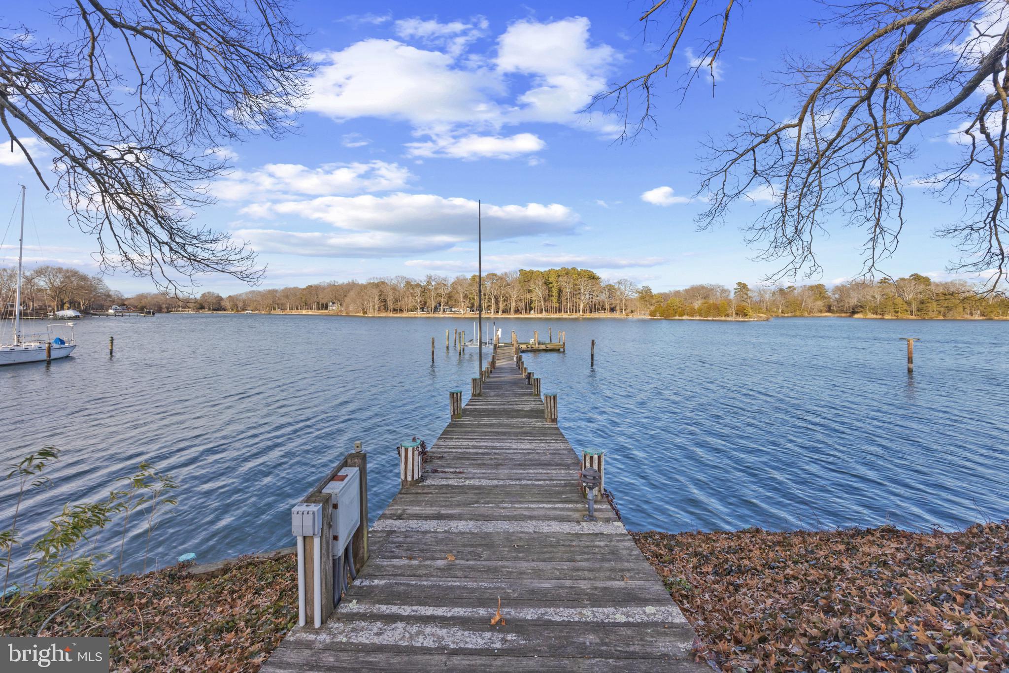 GOVERNOR GRASON MANOR - Residential