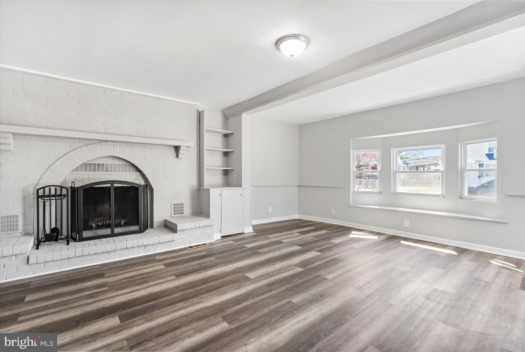 MURRAY POINT - Residential