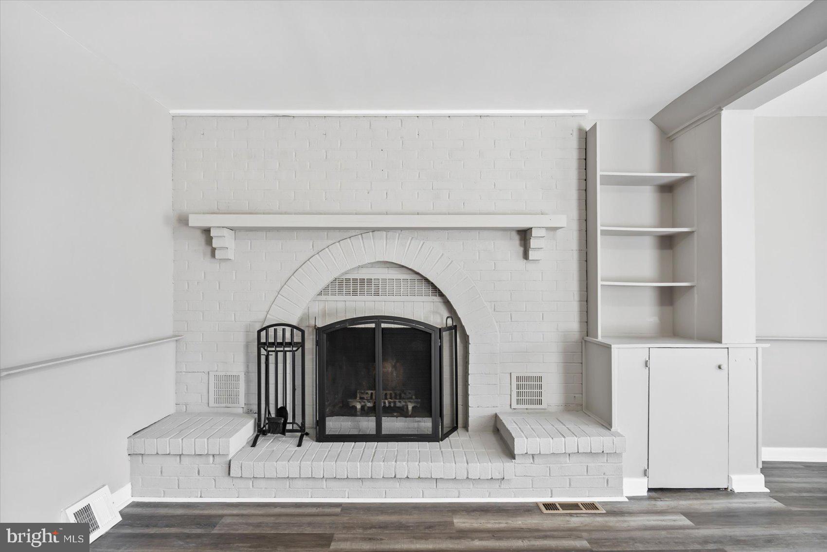 MURRAY POINT - Residential