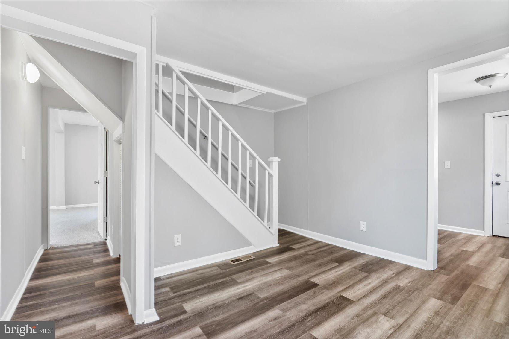 MURRAY POINT - Residential