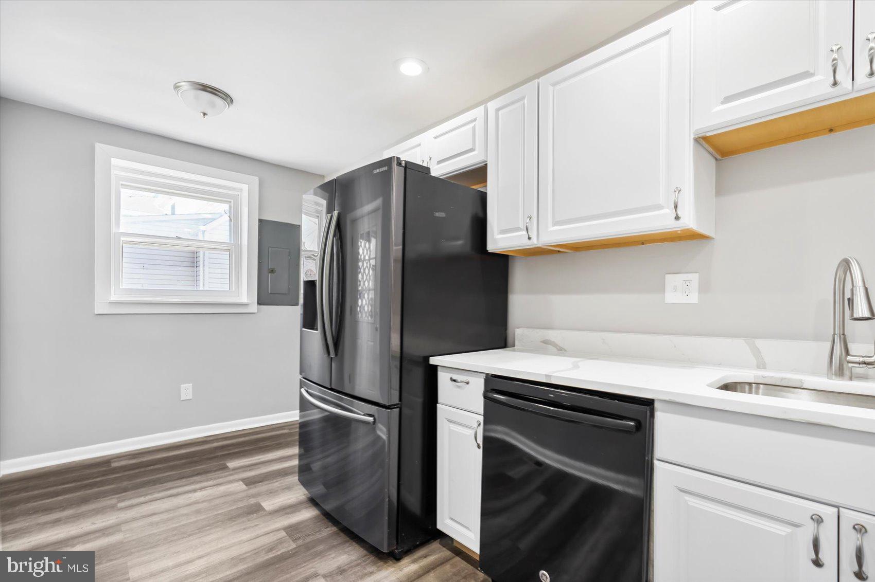 MURRAY POINT - Residential