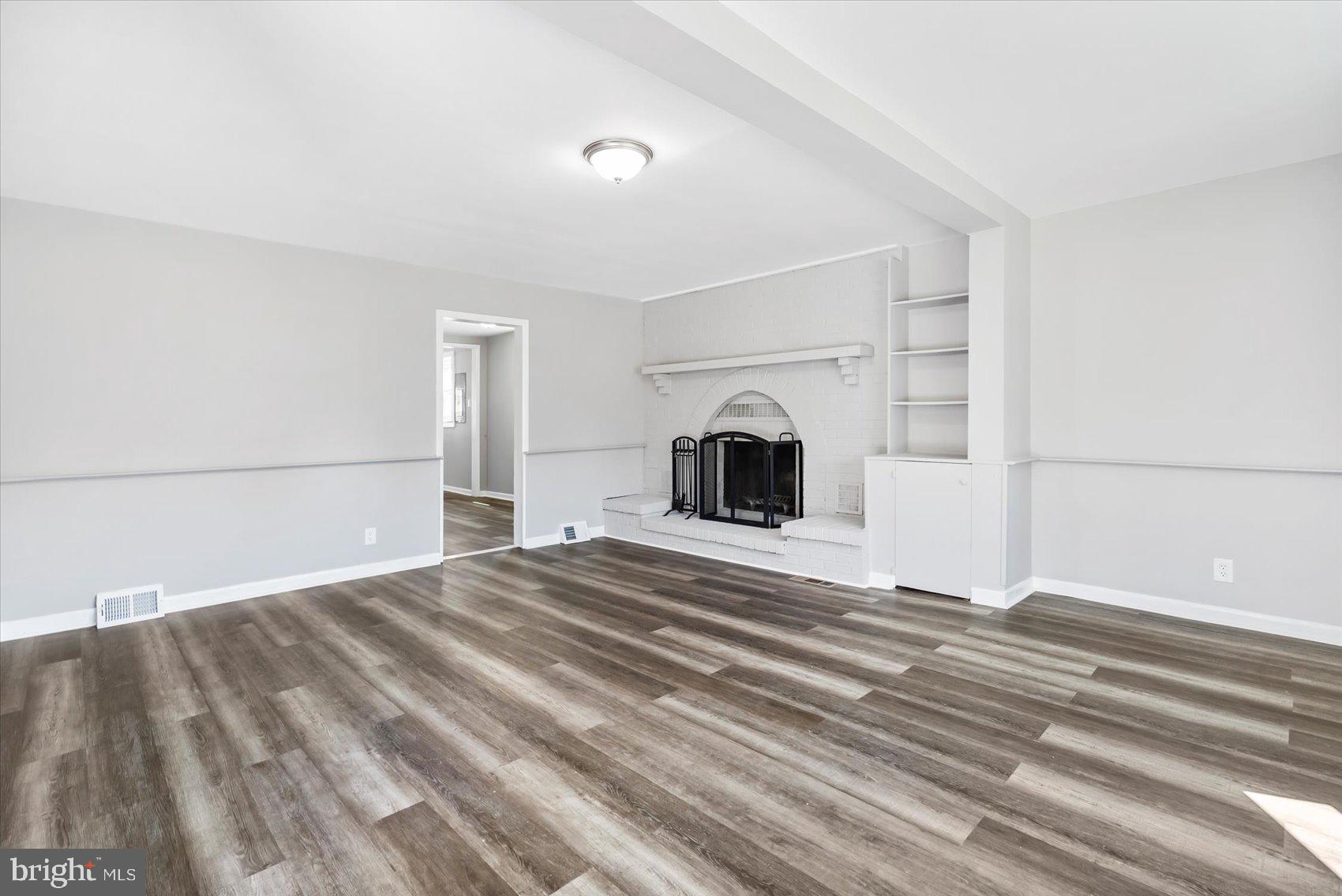 MURRAY POINT - Residential