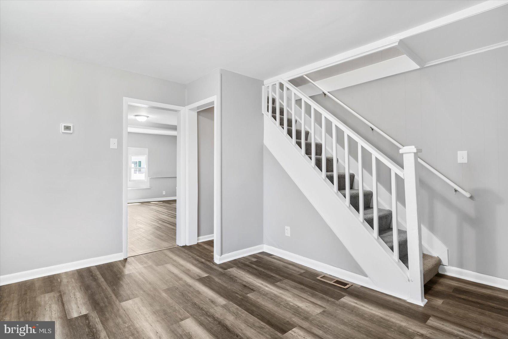 MURRAY POINT - Residential