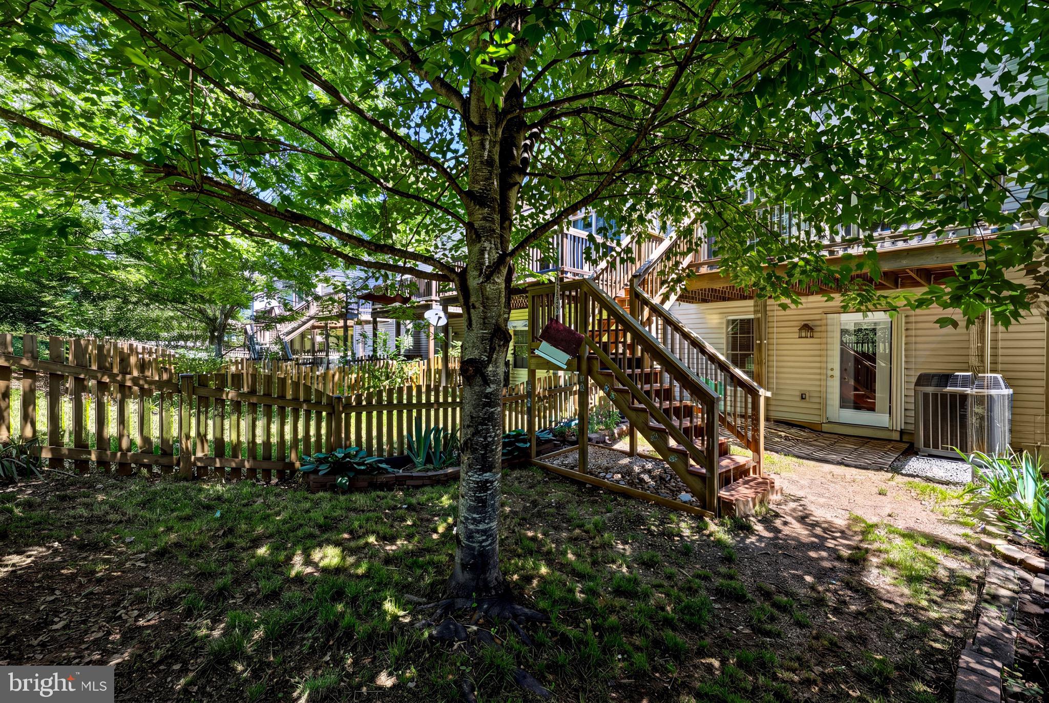 HAMMONDS MILL - Residential