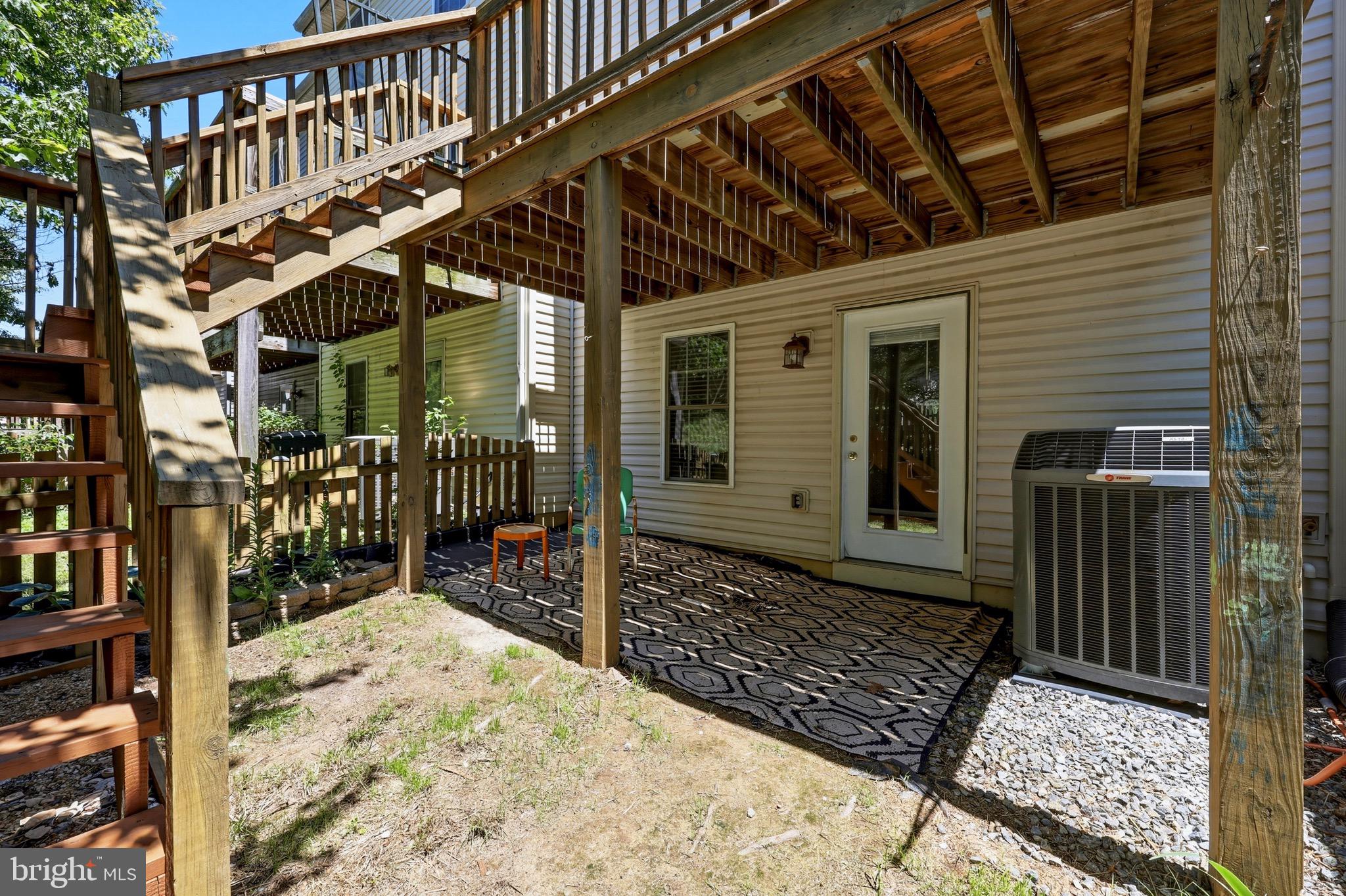 HAMMONDS MILL - Residential