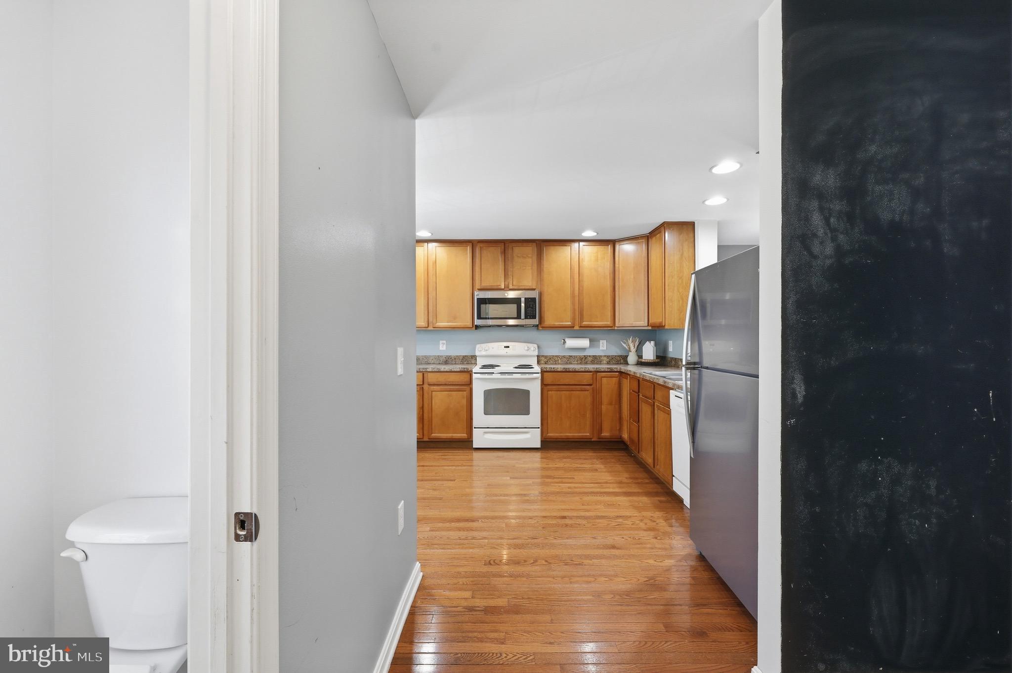 HAMMONDS MILL - Residential