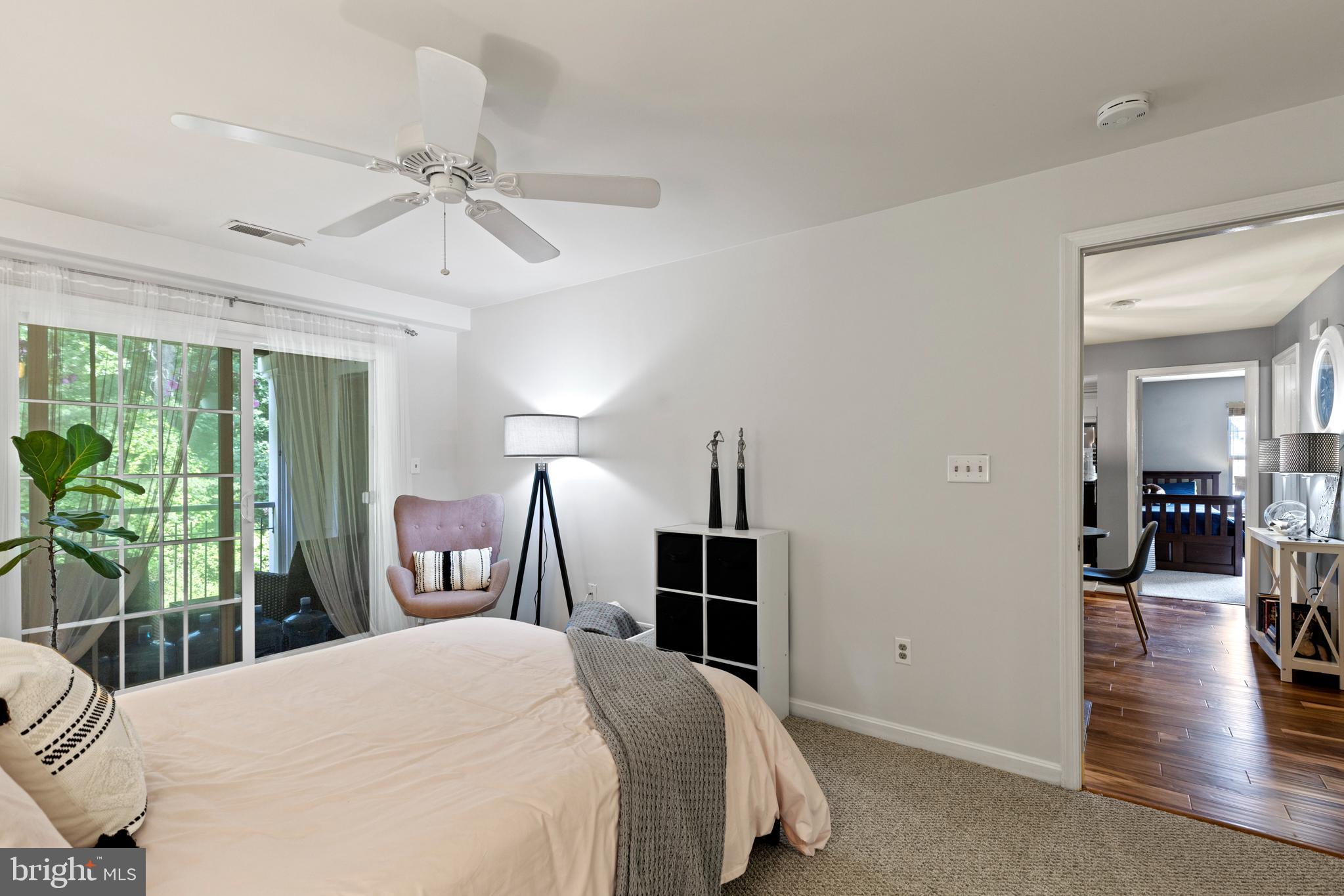 KENTLANDS RIDGE - Residential