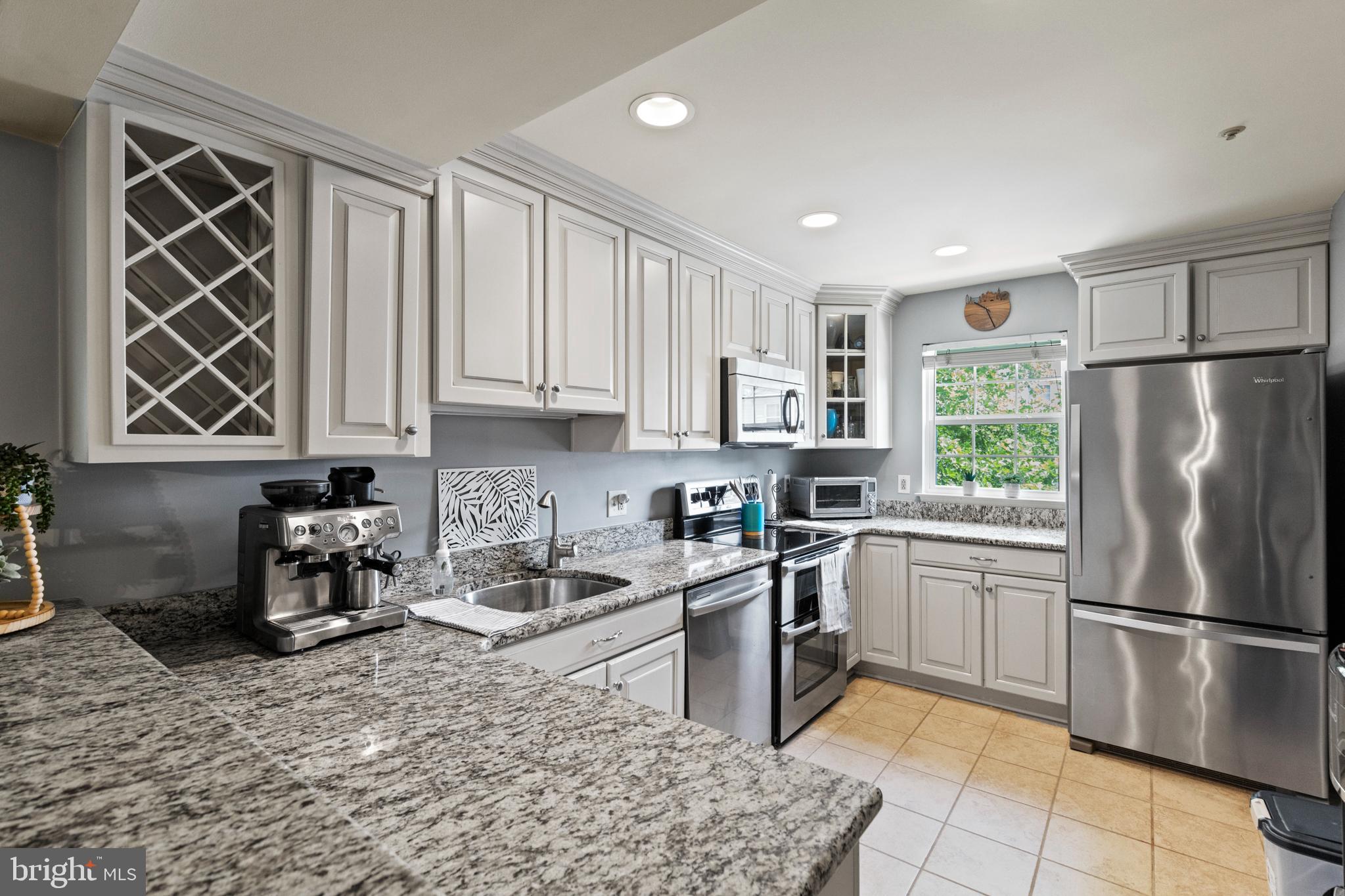 KENTLANDS RIDGE - Residential