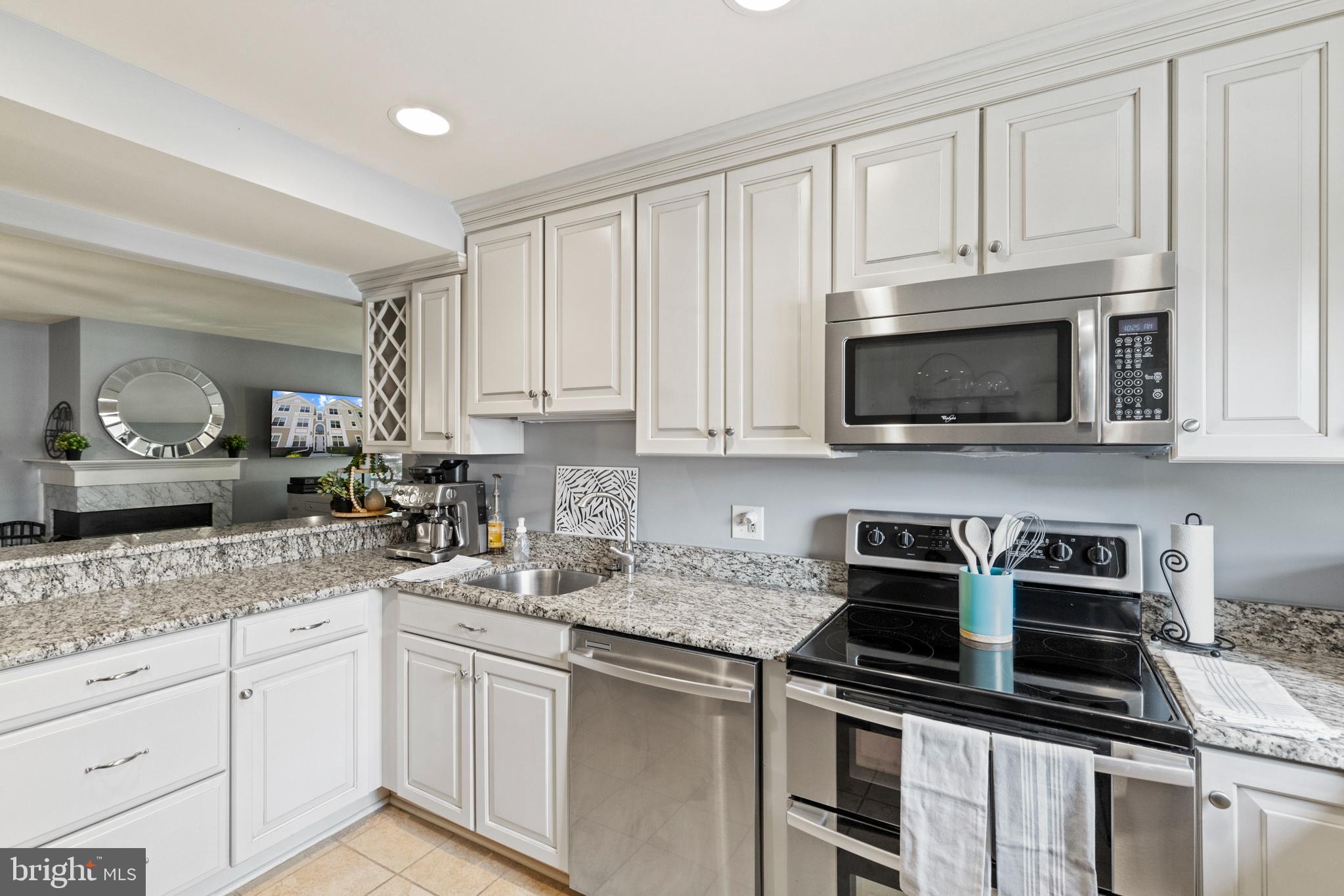 KENTLANDS RIDGE - Residential