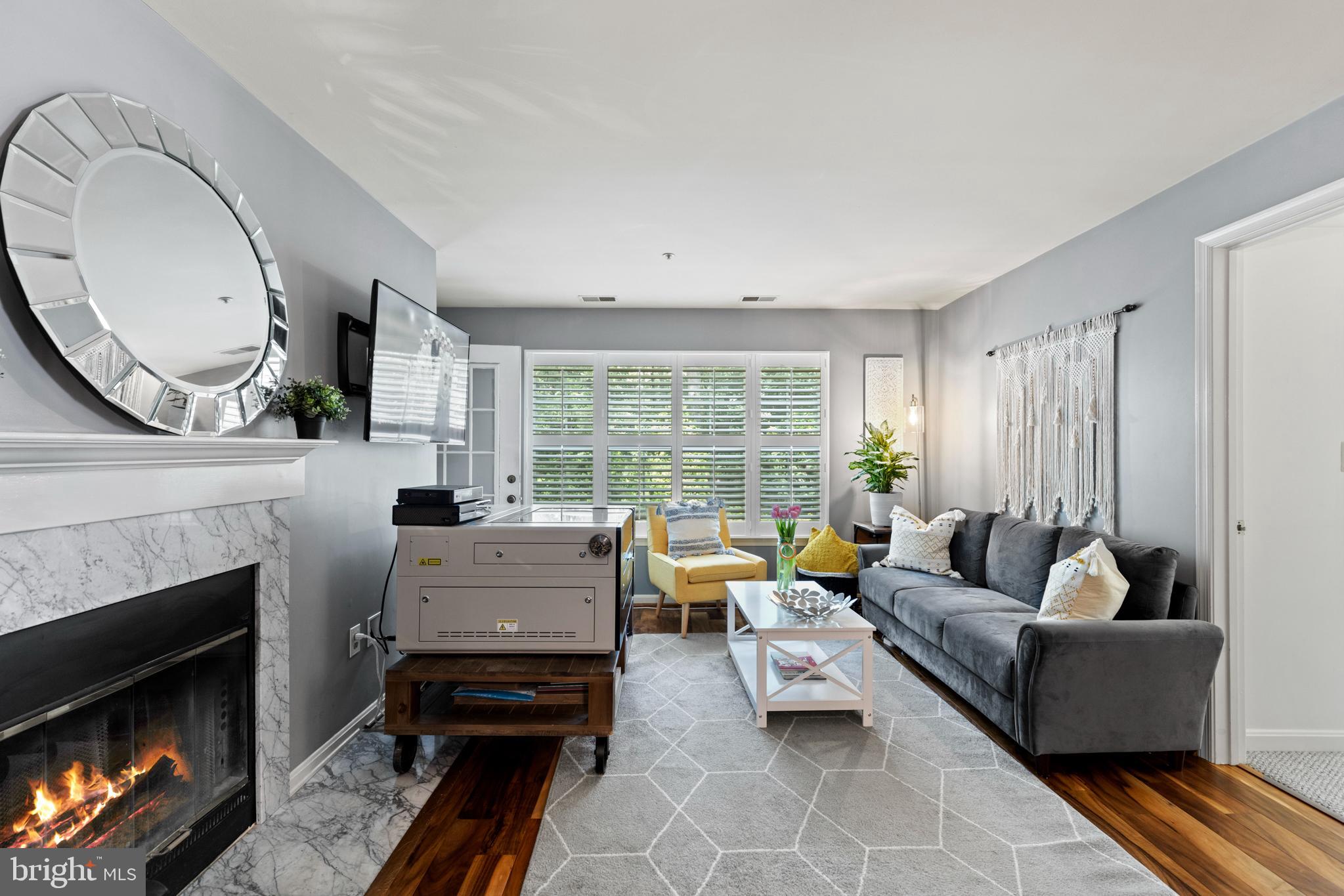 KENTLANDS RIDGE - Residential