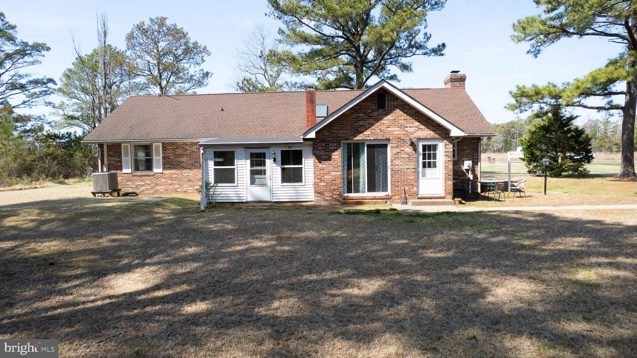 SEAWILDE-TOWNPOINT - Residential