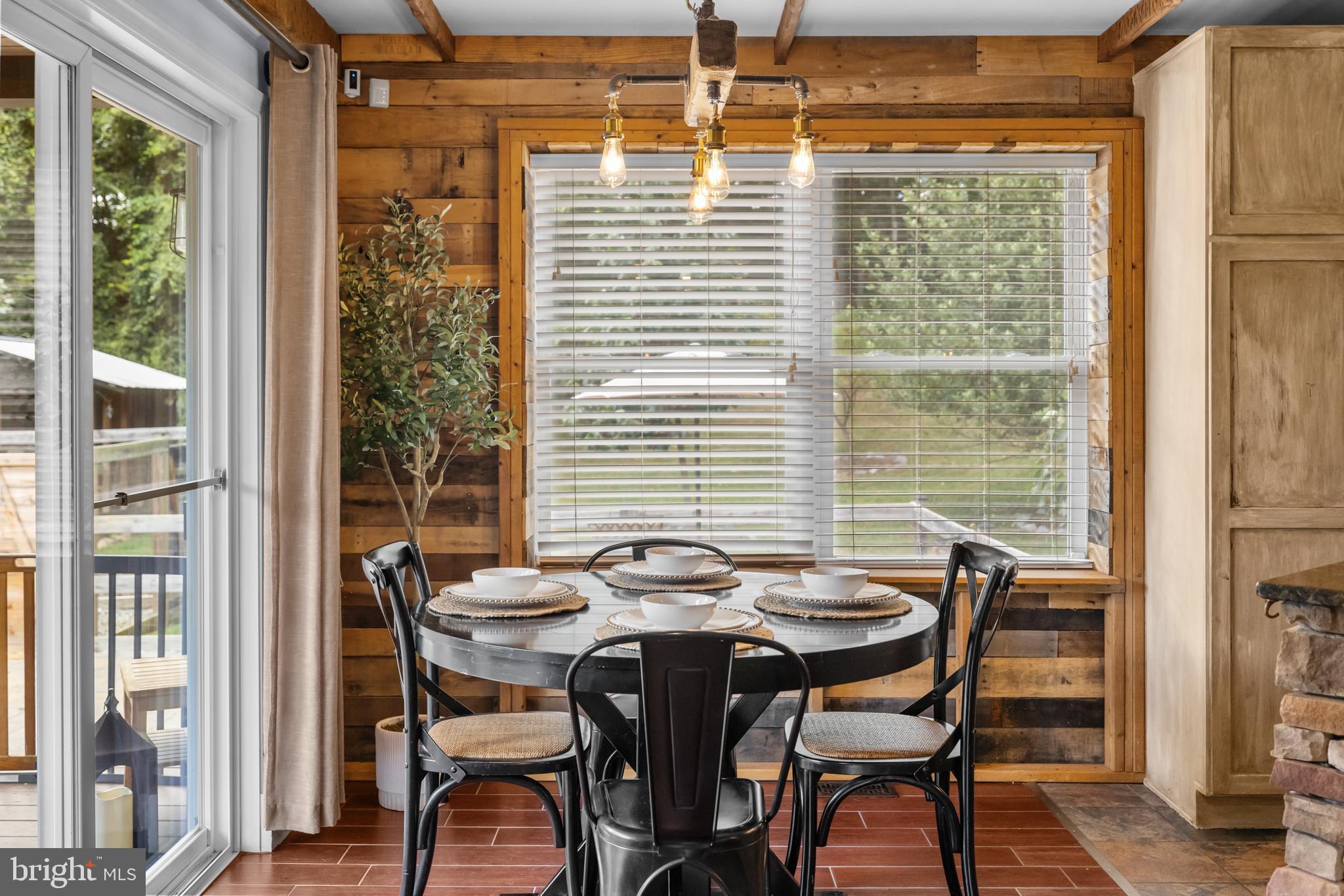 AVON BEND - Residential