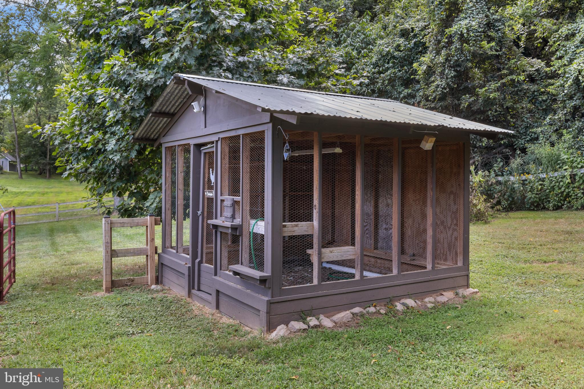 AVON BEND - Residential