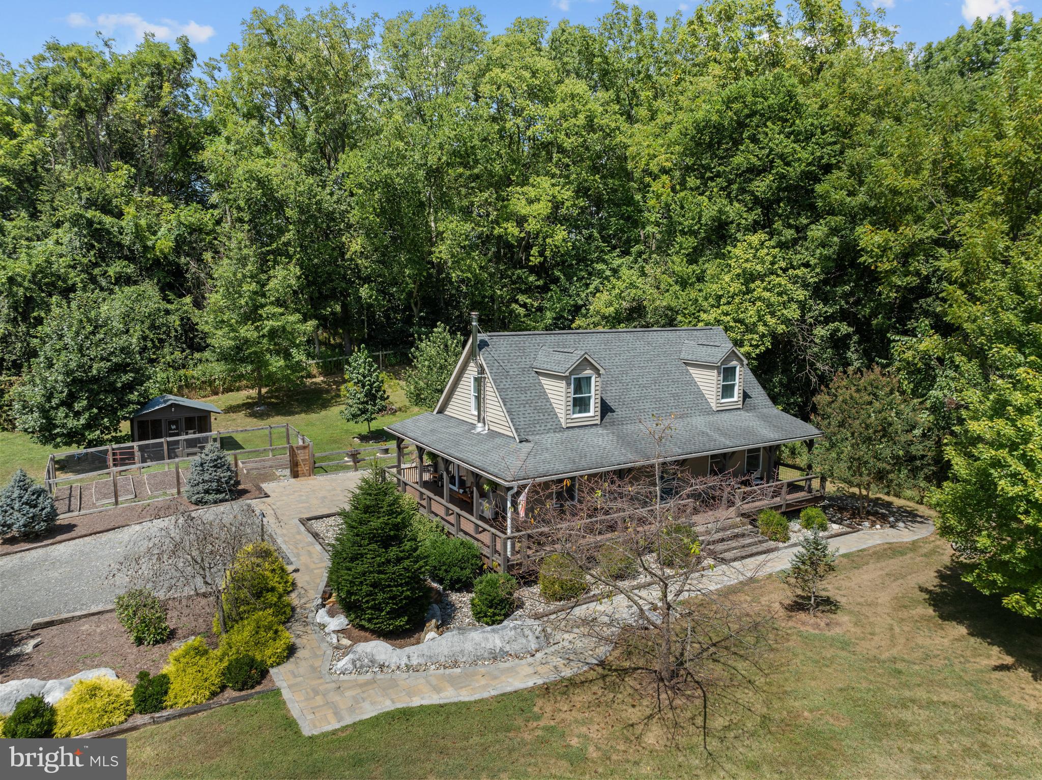 AVON BEND - Residential