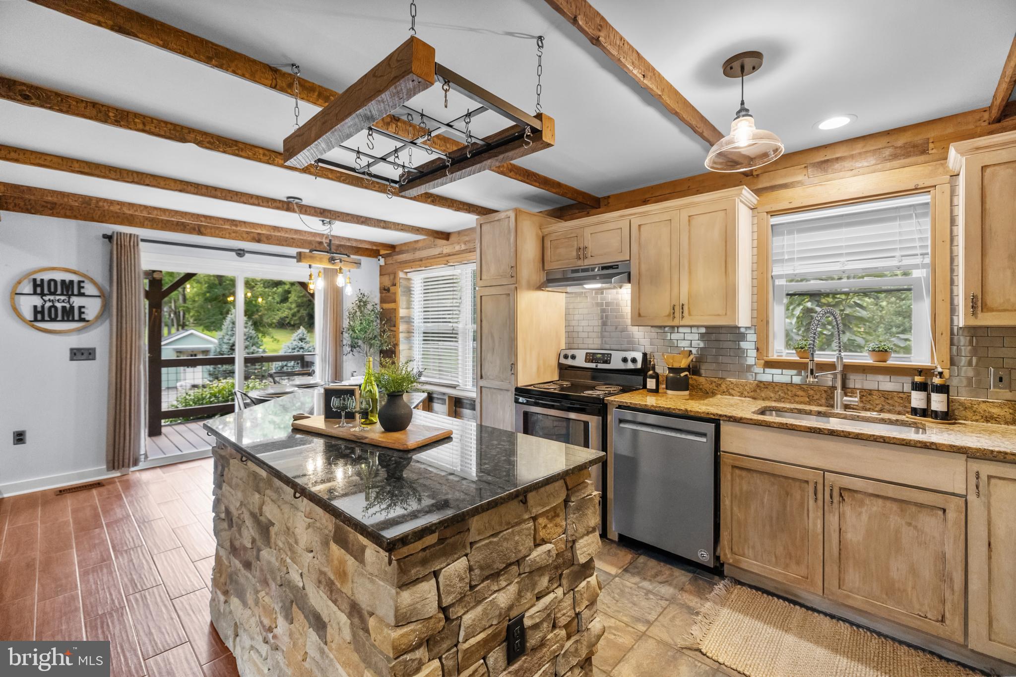 AVON BEND - Residential