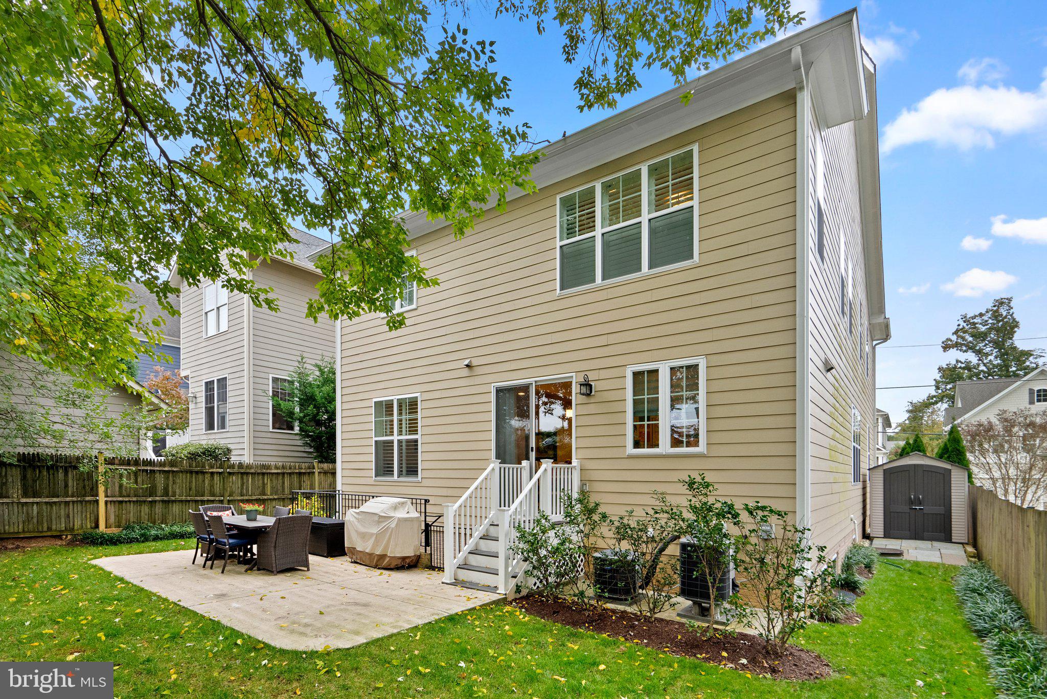 NORTH BETHESDA GROVE - Residential