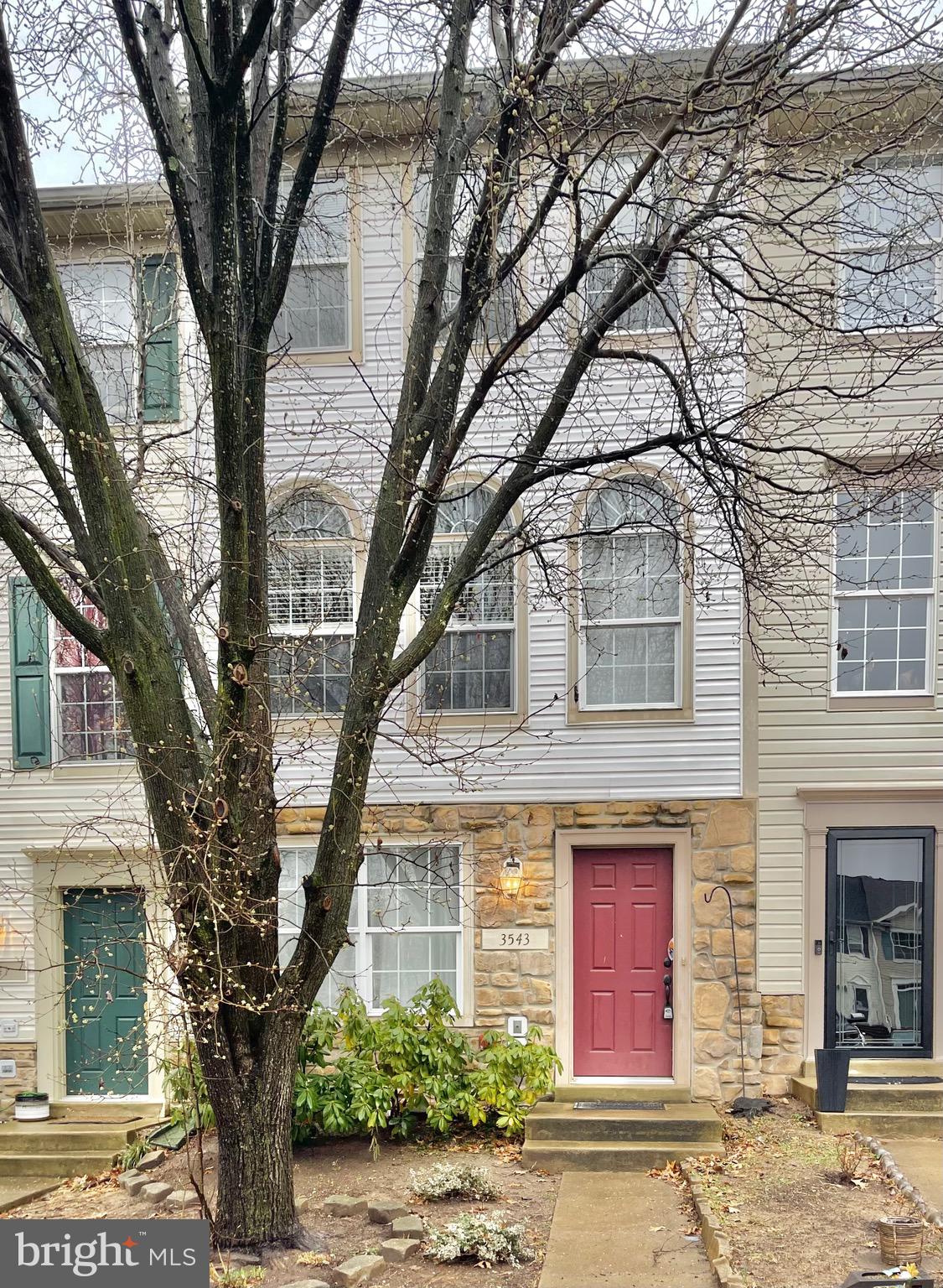 PRINCE WILLIAM COMMONS - Residential Lease