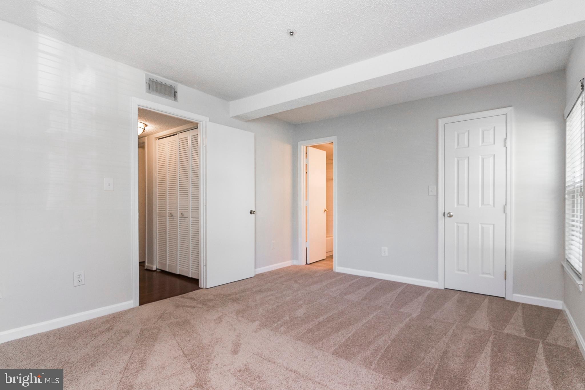 VISTAS AT LAKE ARBOR - Residential