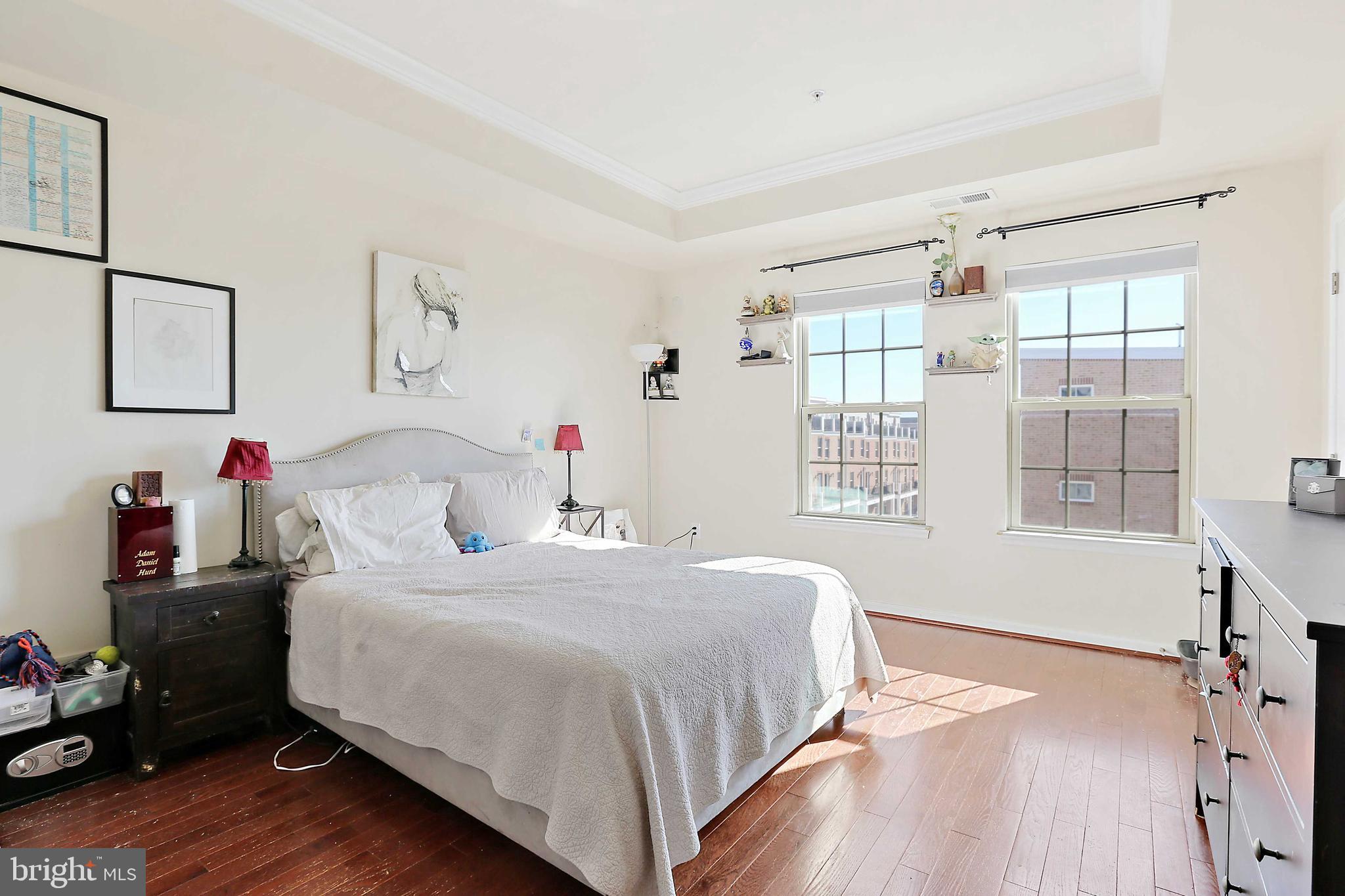 O'DONNELL SQUARE - Residential