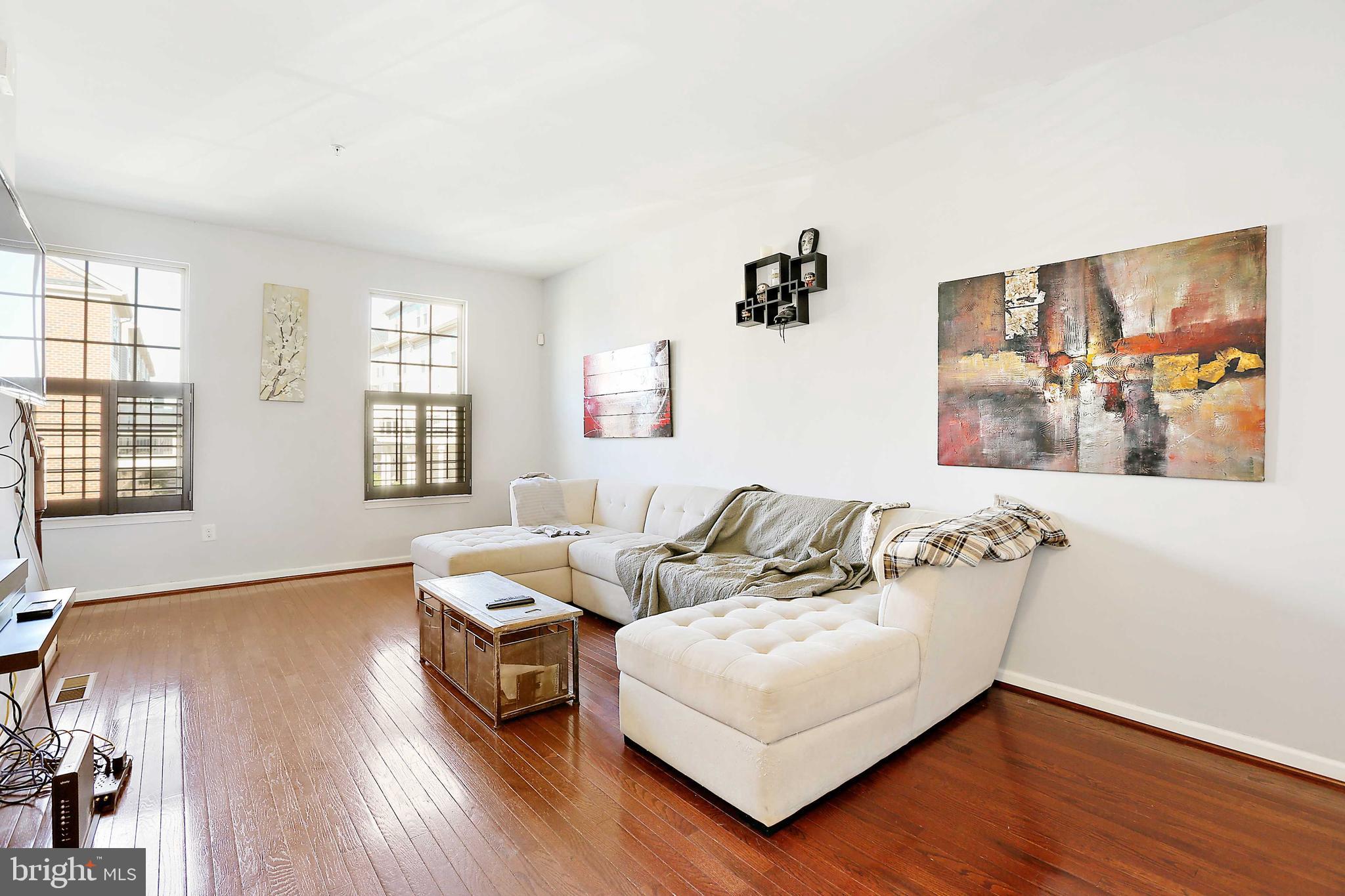 O'DONNELL SQUARE - Residential