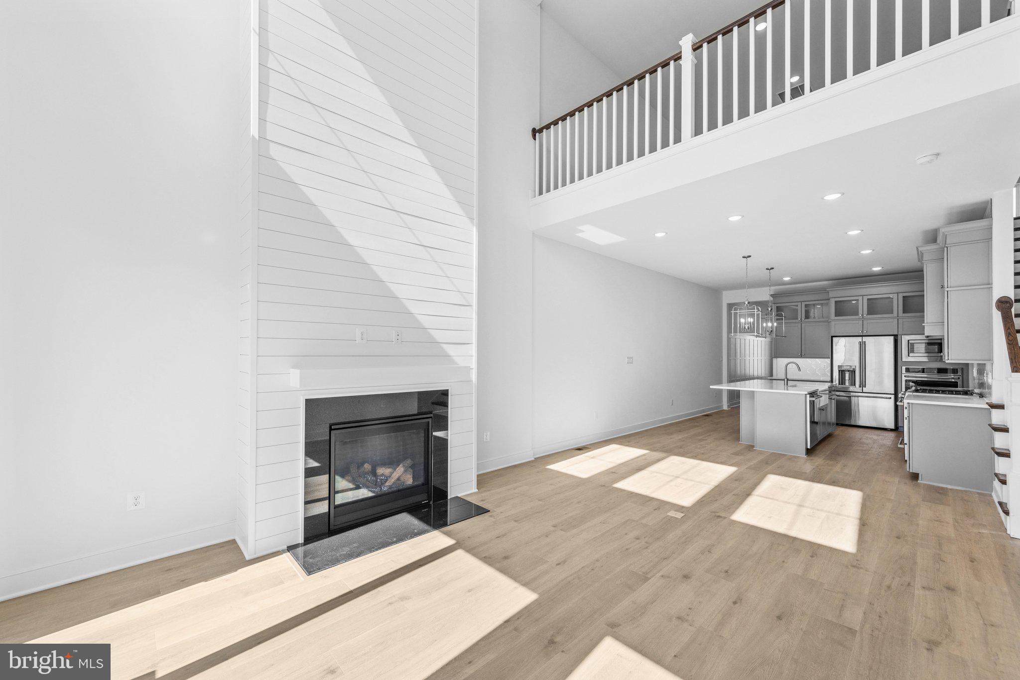 22528 ALBION LANE